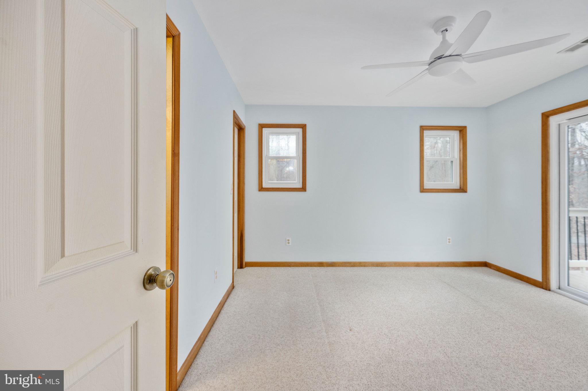 HORSESHOE COVE - Residential