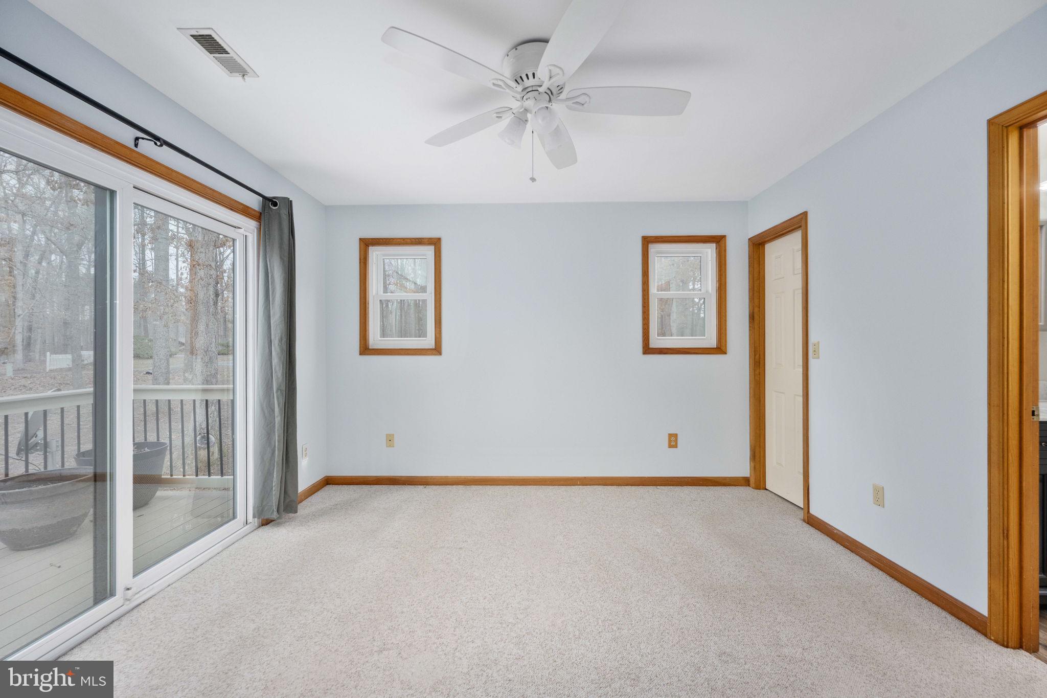 HORSESHOE COVE - Residential