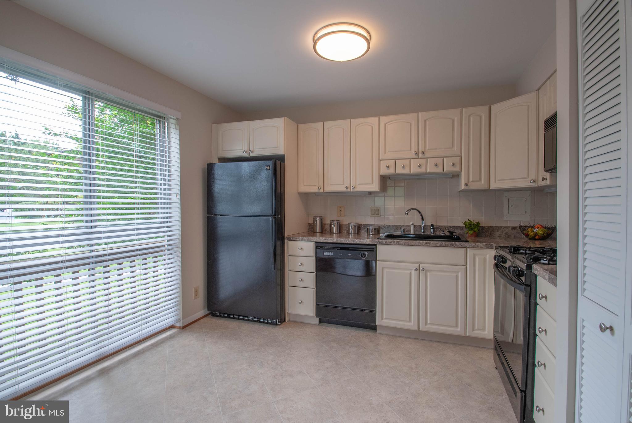 SEVERN HOUSE - Residential