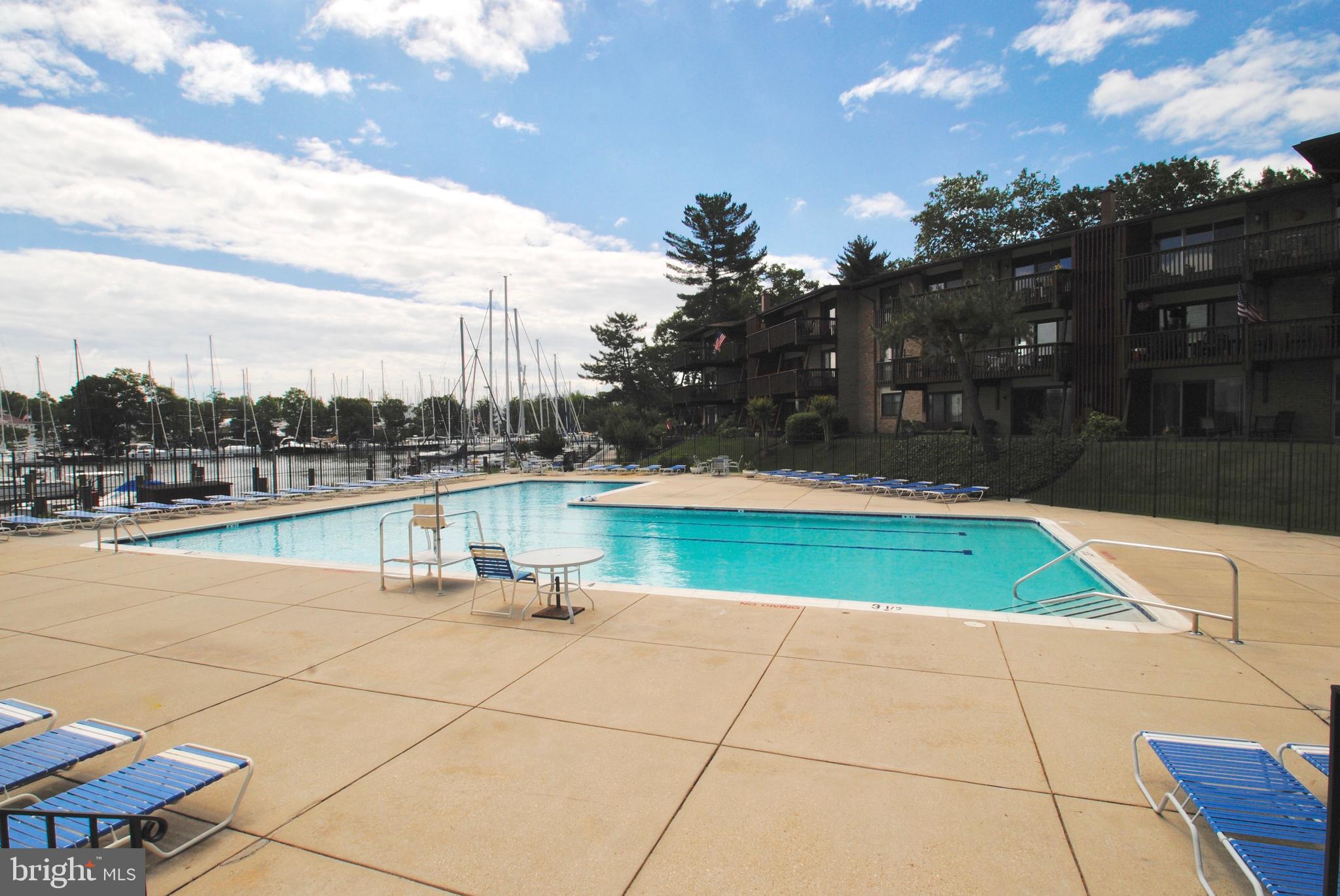 SEVERN HOUSE - Residential