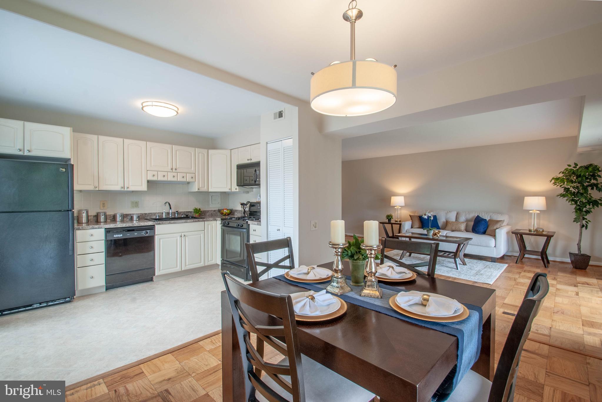 SEVERN HOUSE - Residential