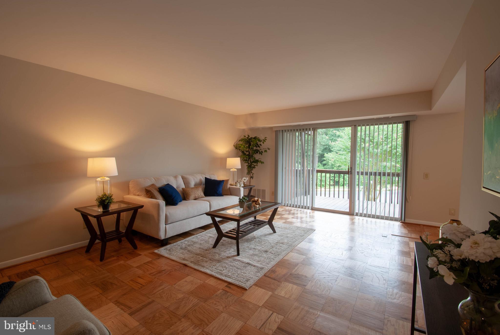 SEVERN HOUSE - Residential