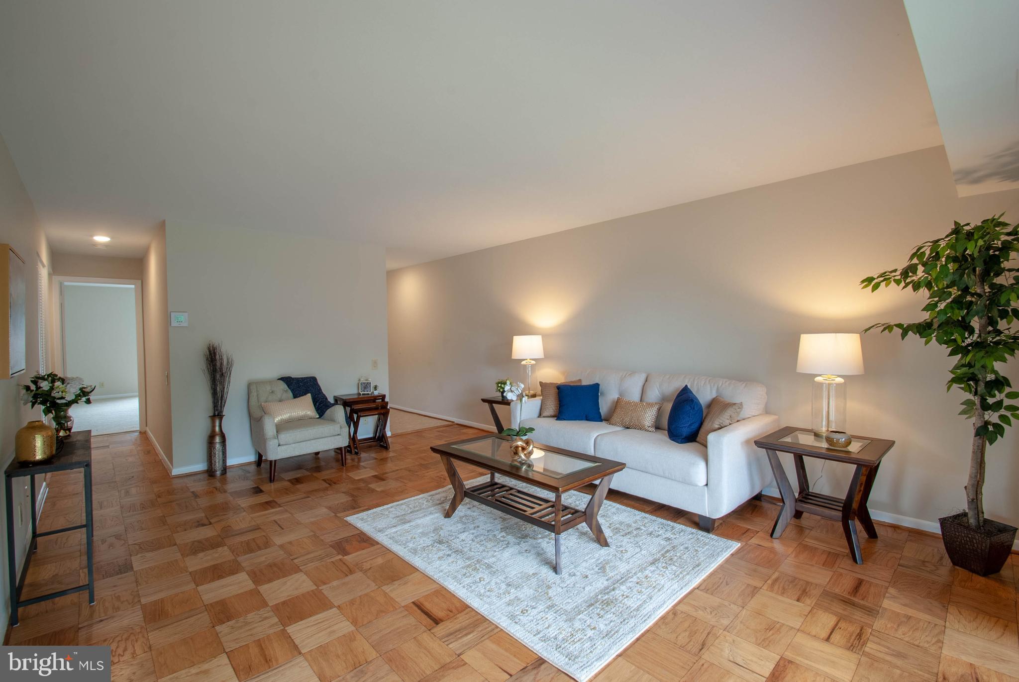 SEVERN HOUSE - Residential