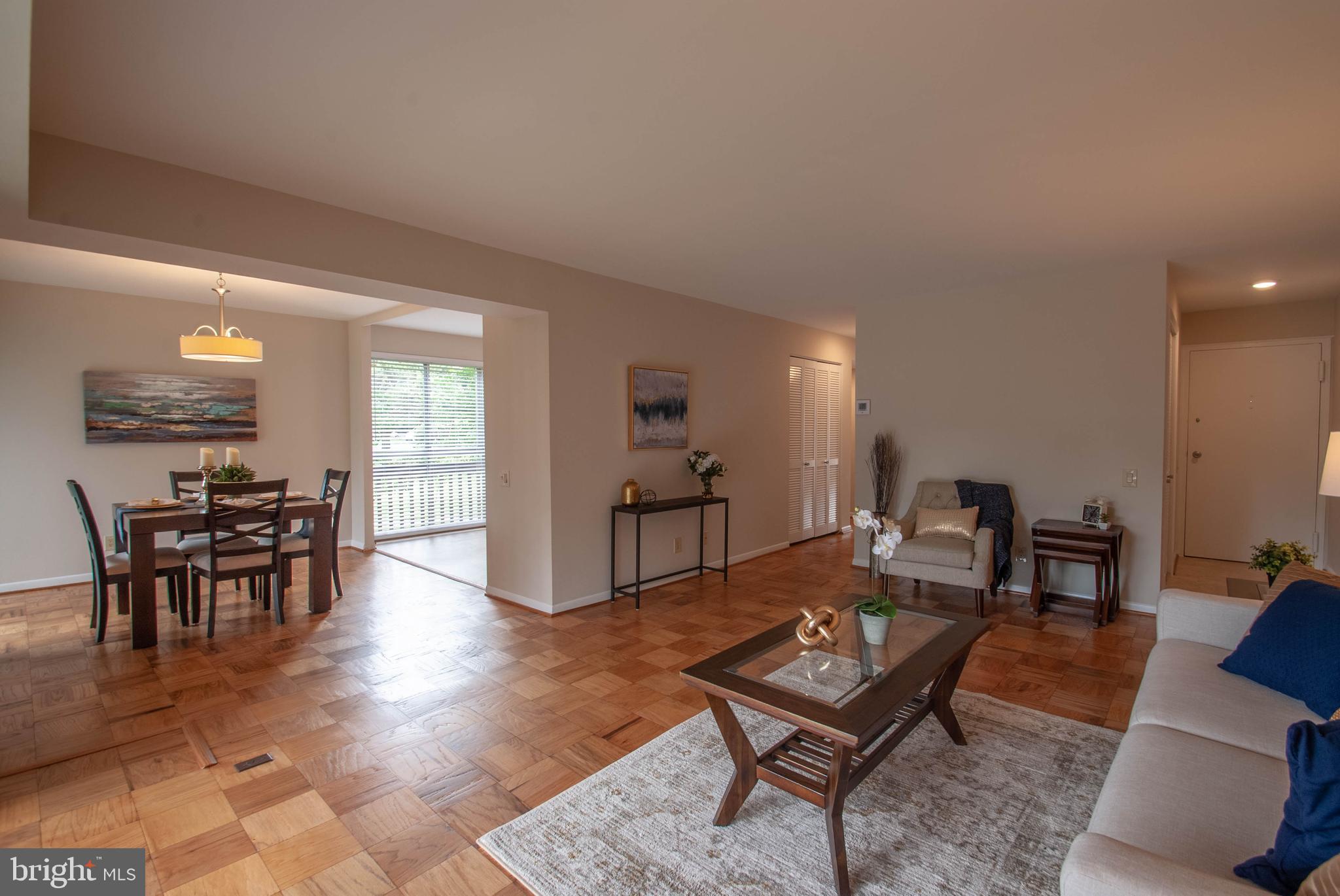 SEVERN HOUSE - Residential