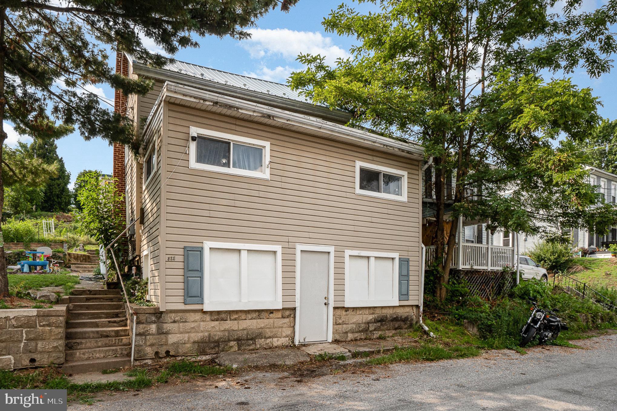 DUNCANNON BORO - Residential