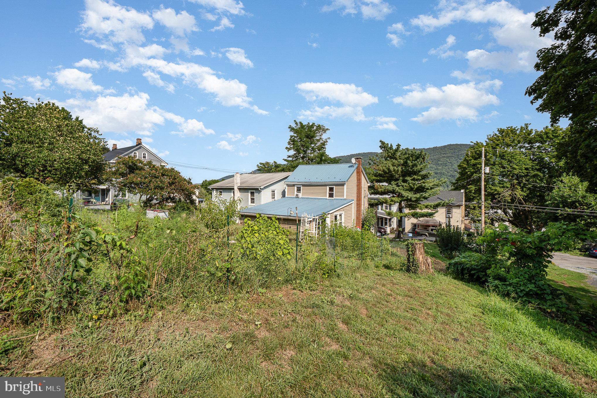 DUNCANNON BORO - Residential