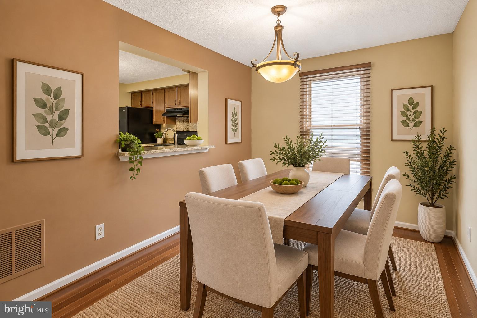 6121 CEDAR WOOD DRIVE