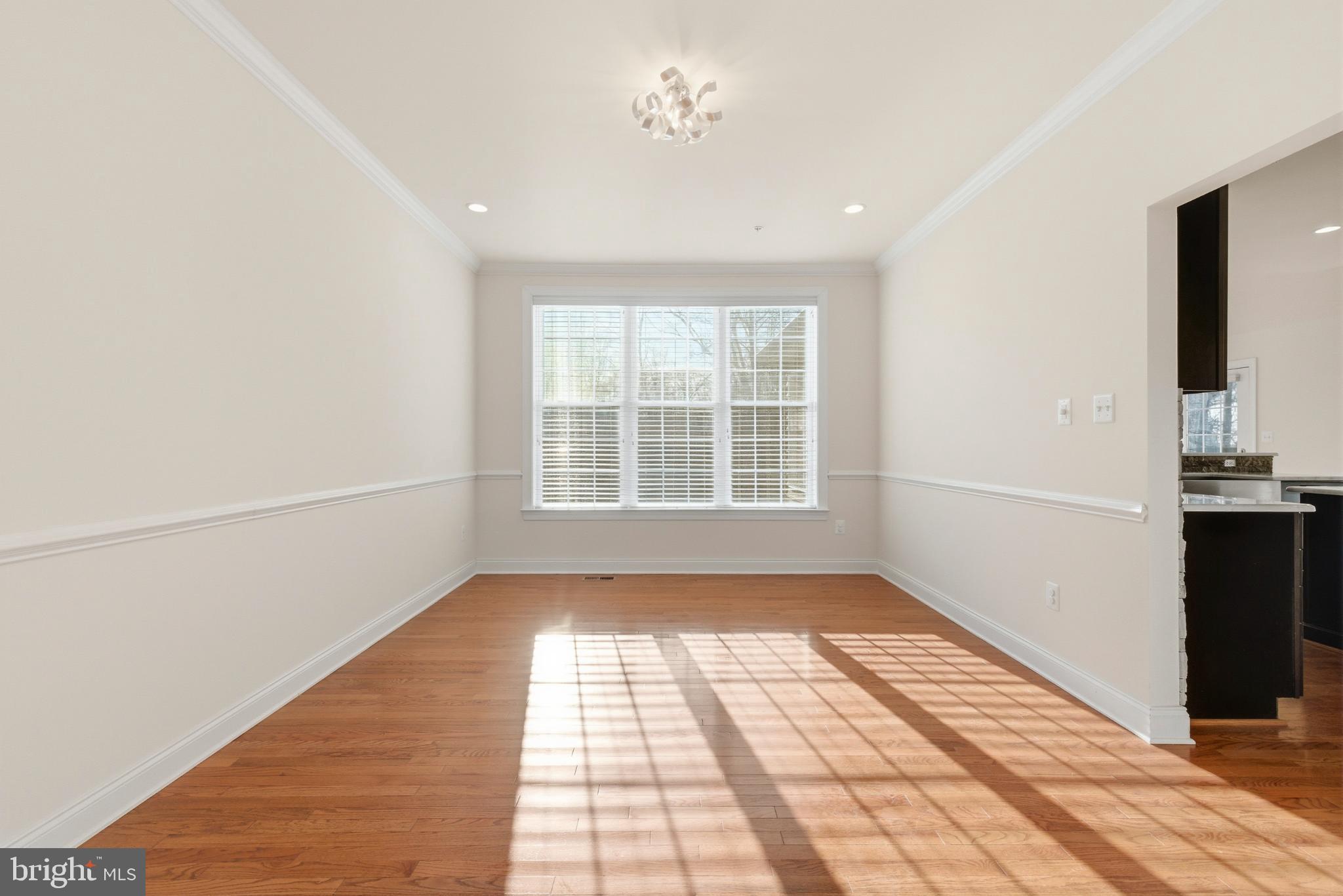 MARLBORO RIDGE - Residential