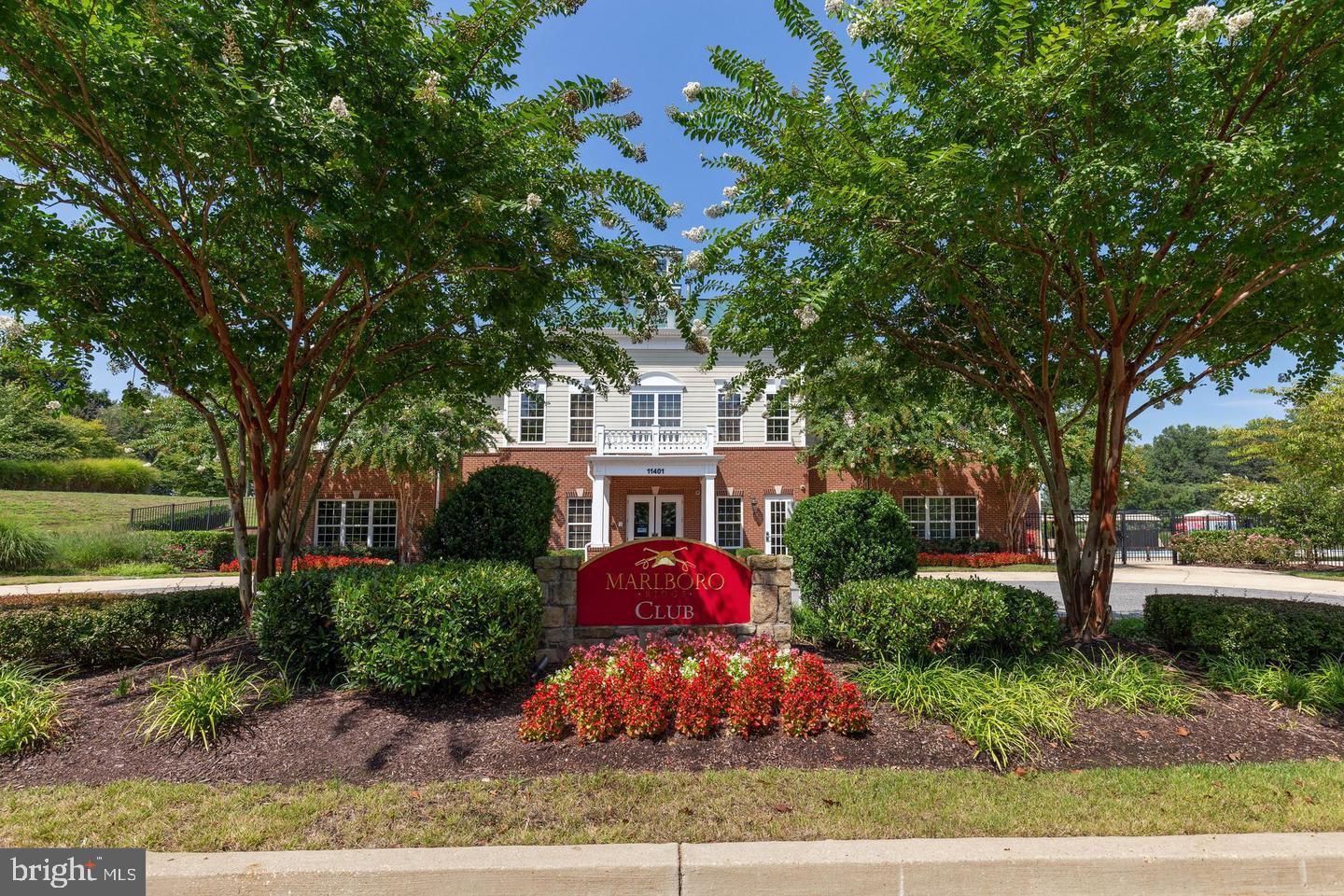 MARLBORO RIDGE - Residential