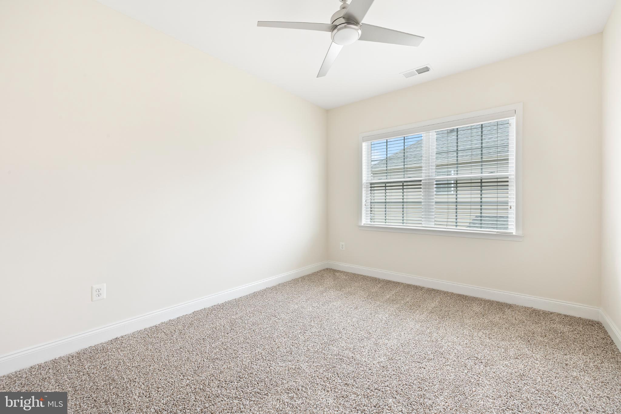 MARLBORO RIDGE - Residential