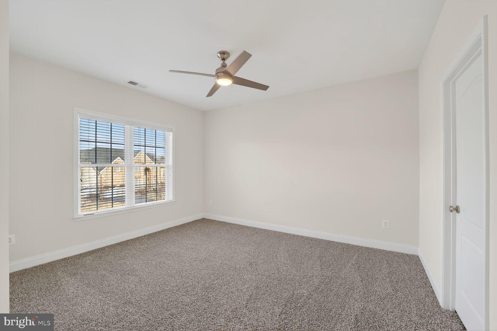 MARLBORO RIDGE - Residential