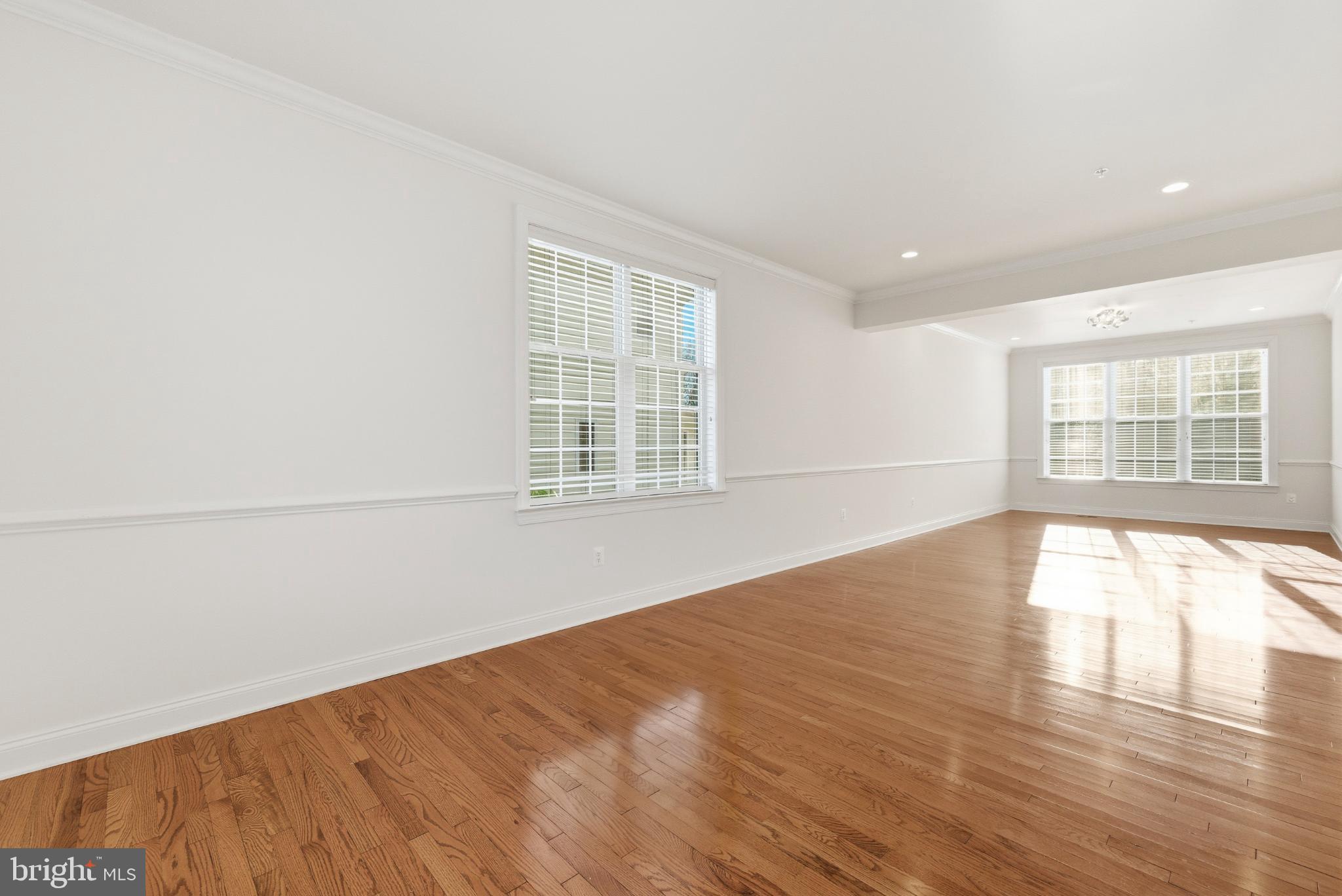 MARLBORO RIDGE - Residential