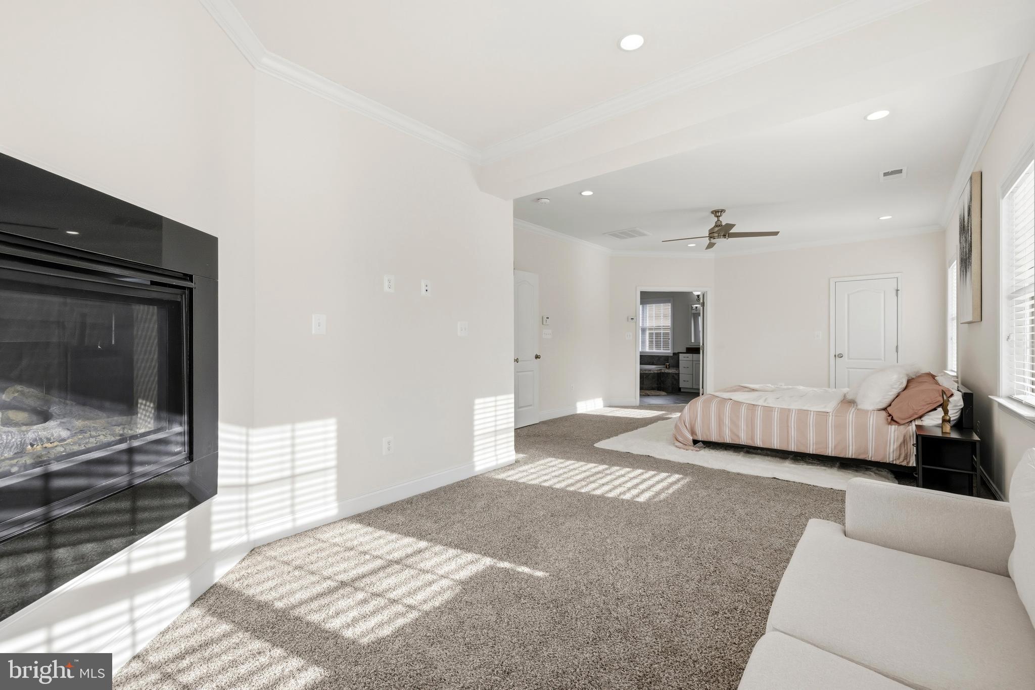 MARLBORO RIDGE - Residential