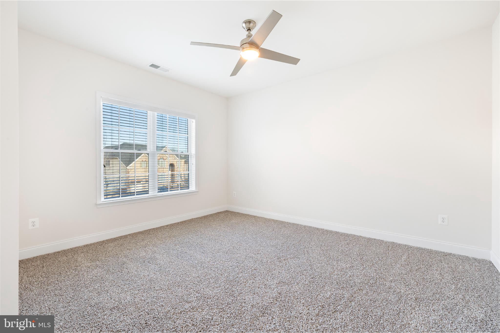 MARLBORO RIDGE - Residential