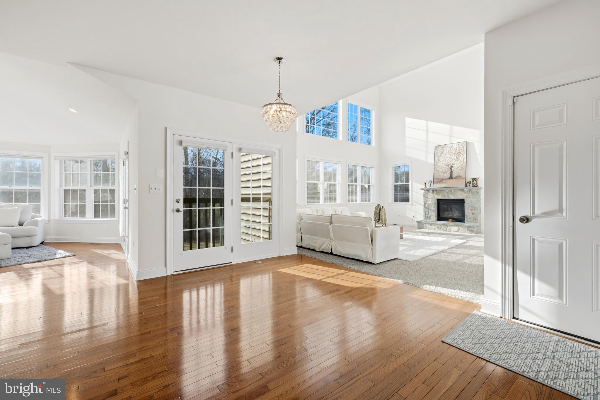 MARLBORO RIDGE - Residential