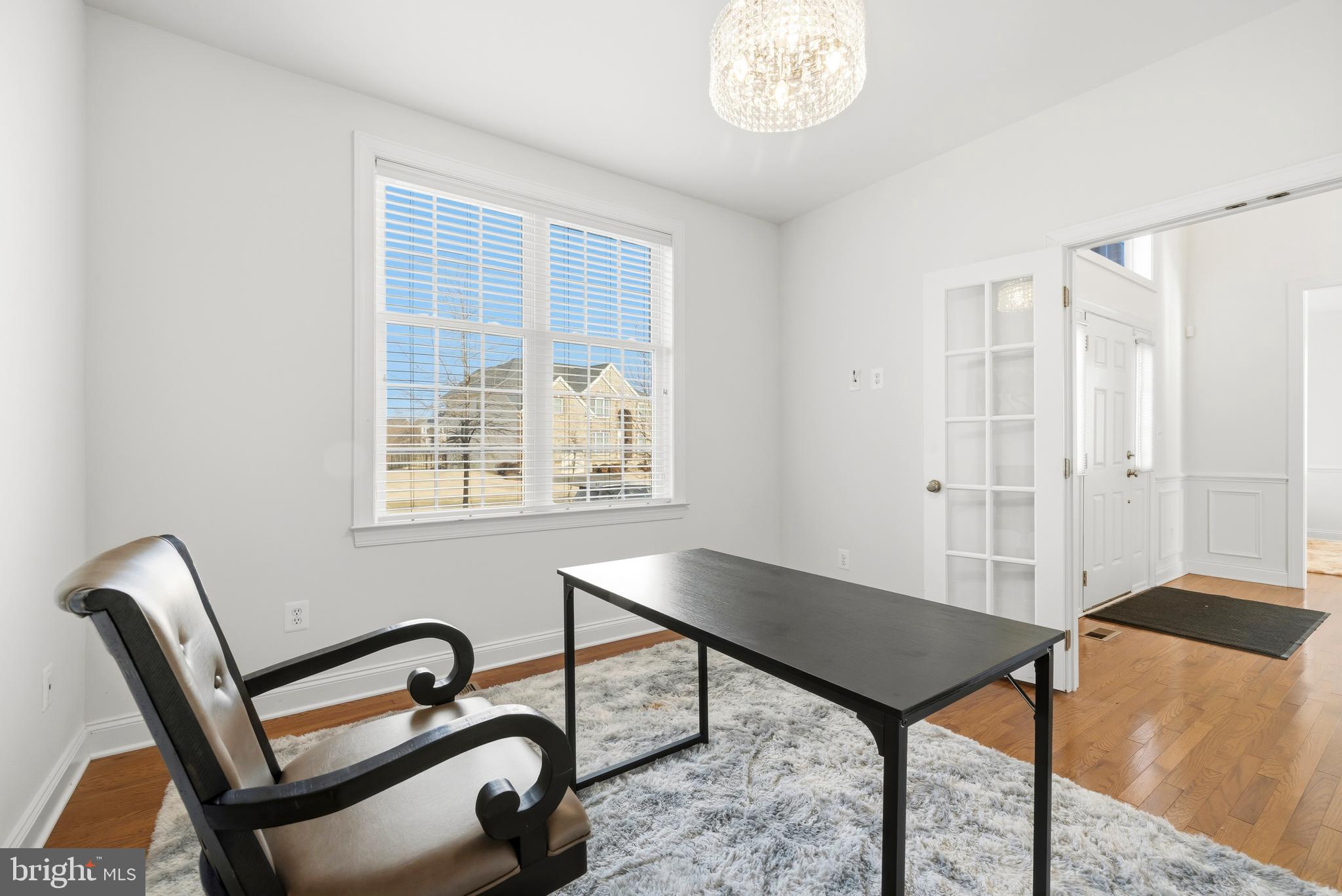 MARLBORO RIDGE - Residential