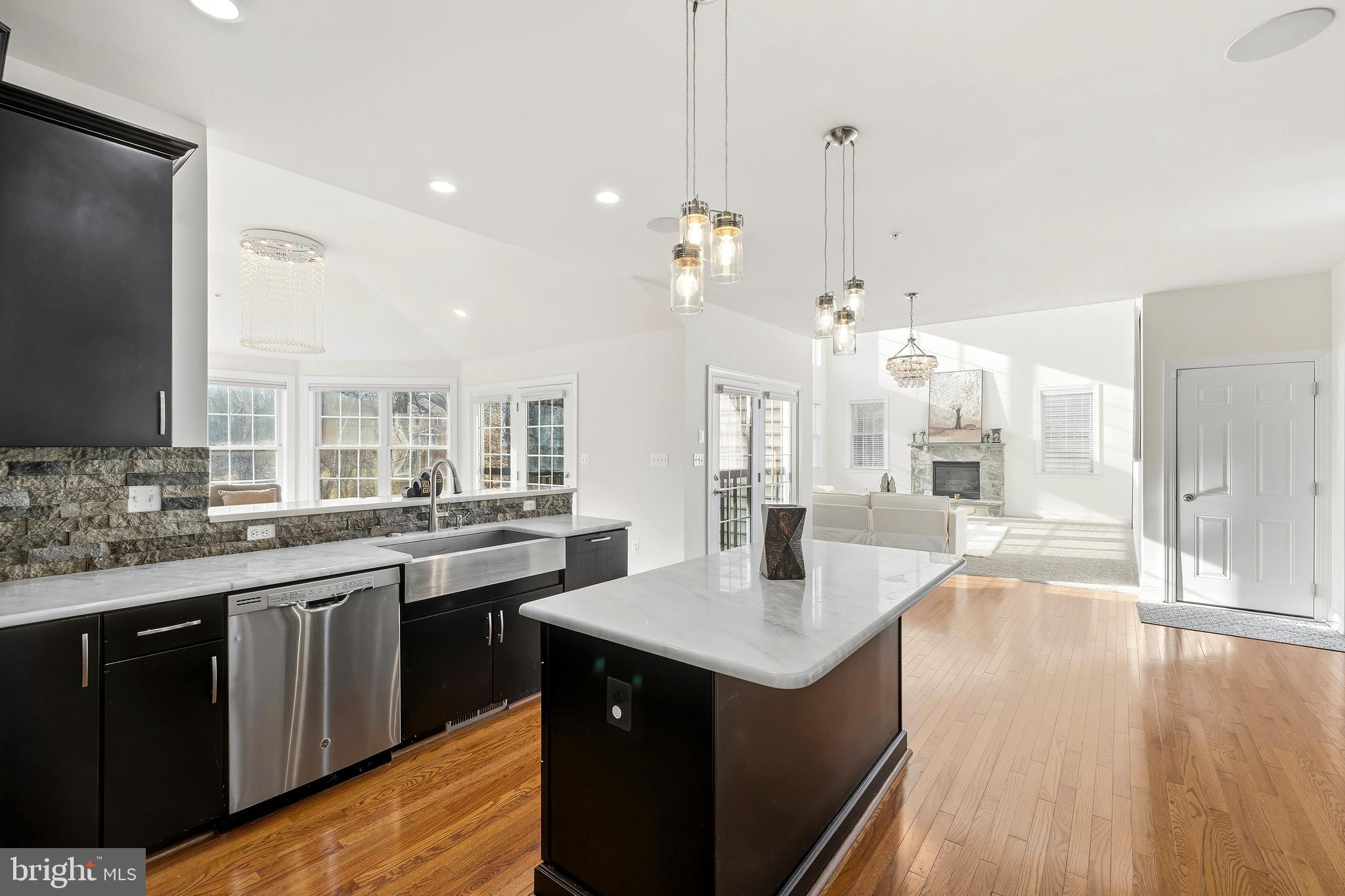 MARLBORO RIDGE - Residential