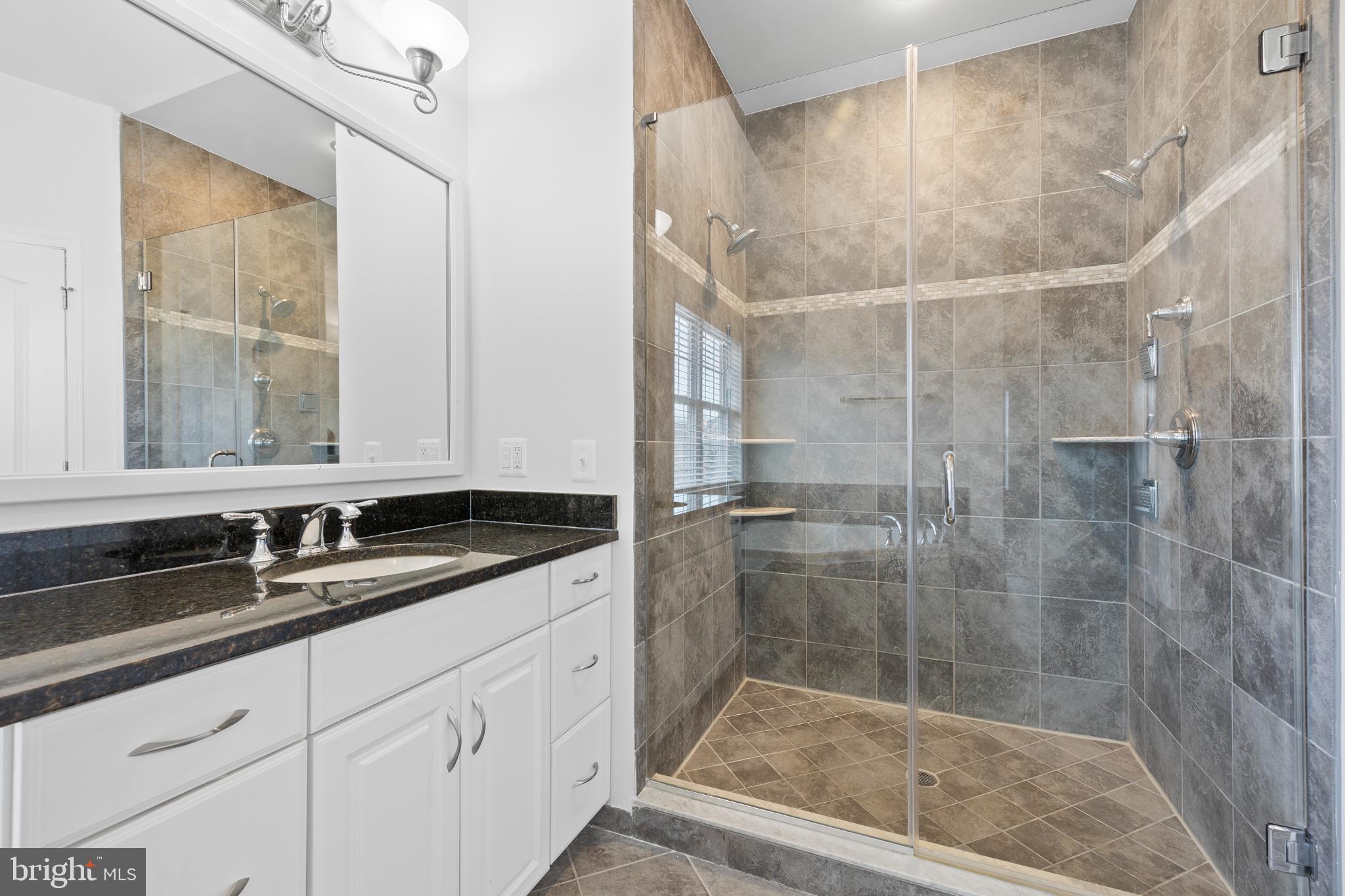 MARLBORO RIDGE - Residential