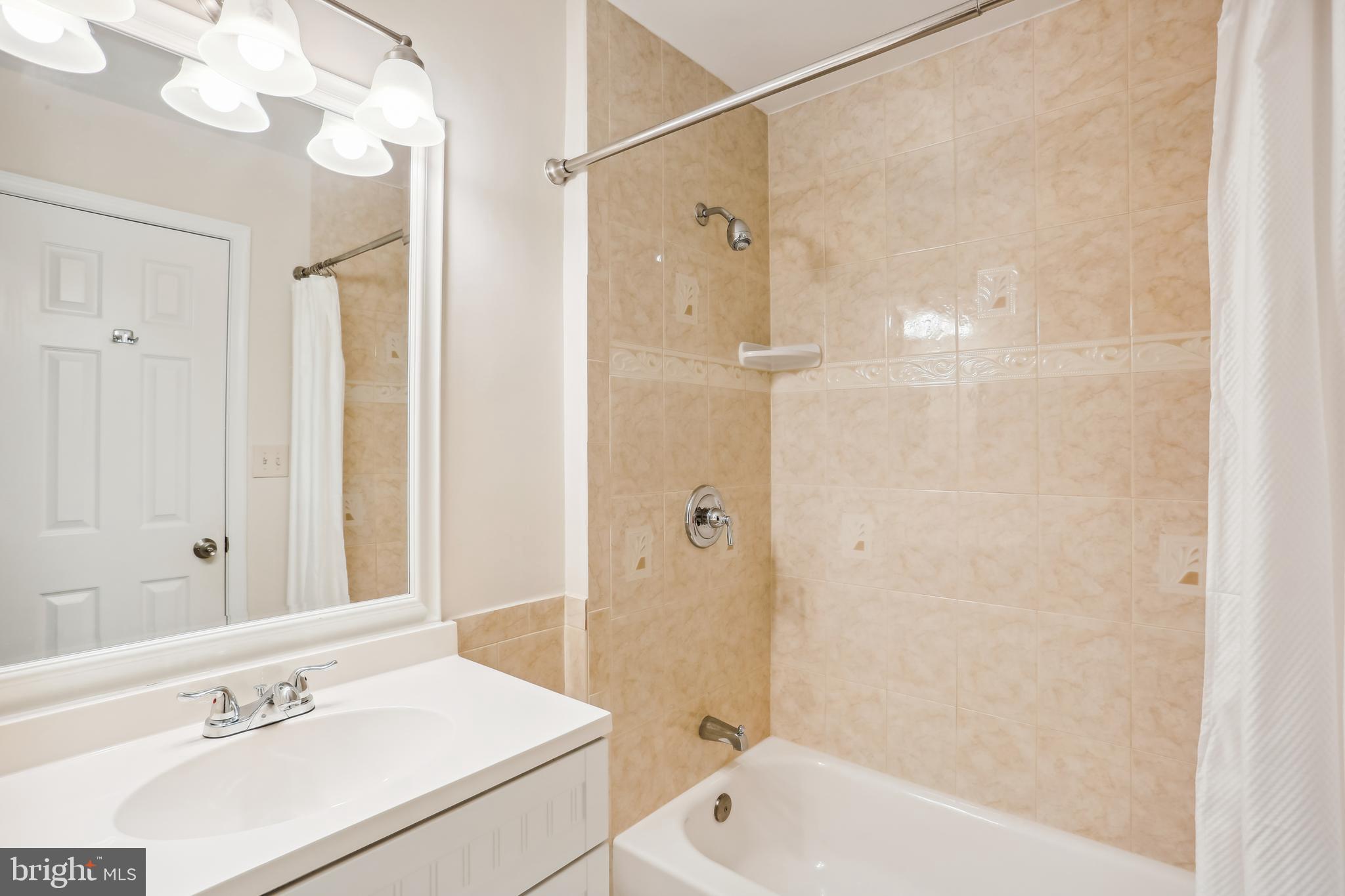 CHURCHILL TOWN SECTOR - Residential