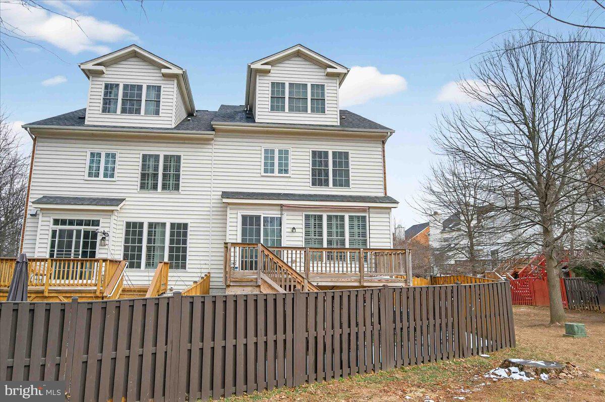 WHITESTONE MARSHALL HEIGHTS - Residential