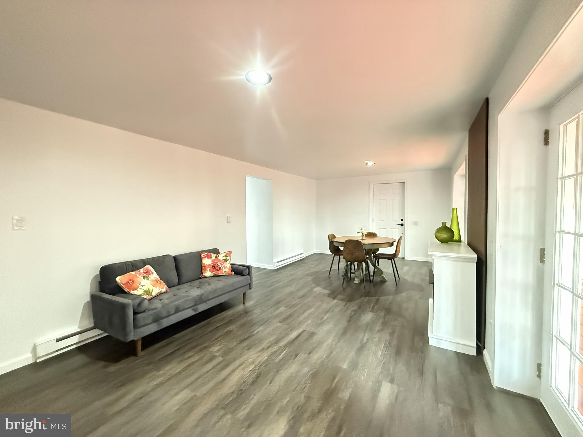 SAW CREEK ESTATES - Residential