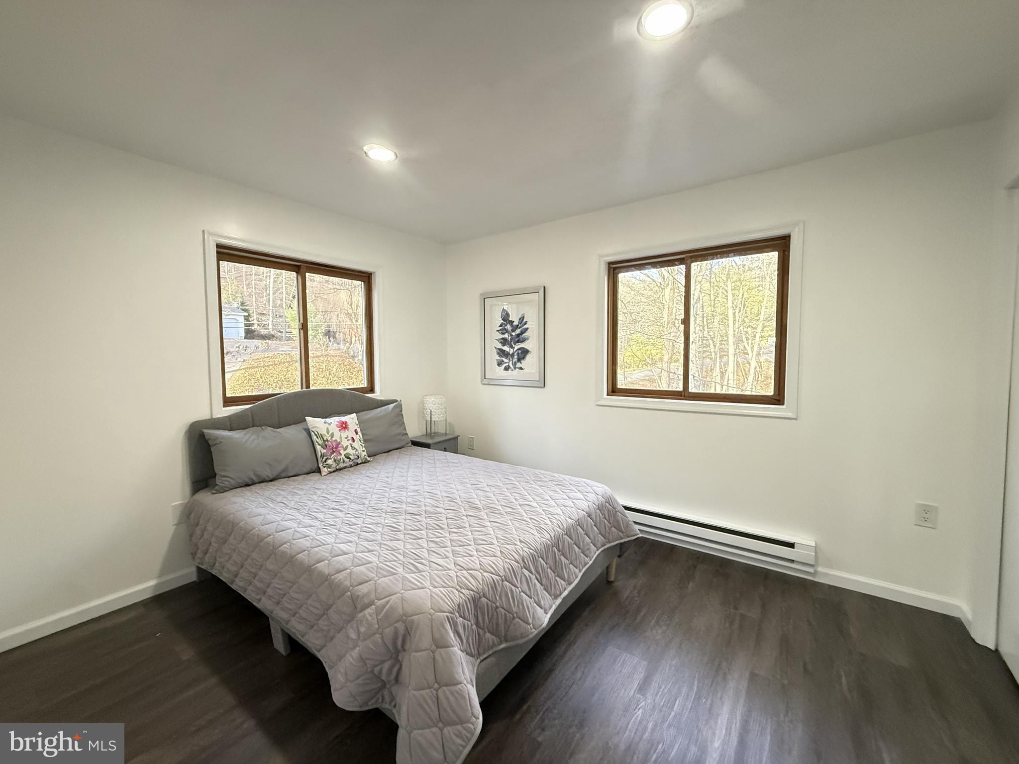 SAW CREEK ESTATES - Residential