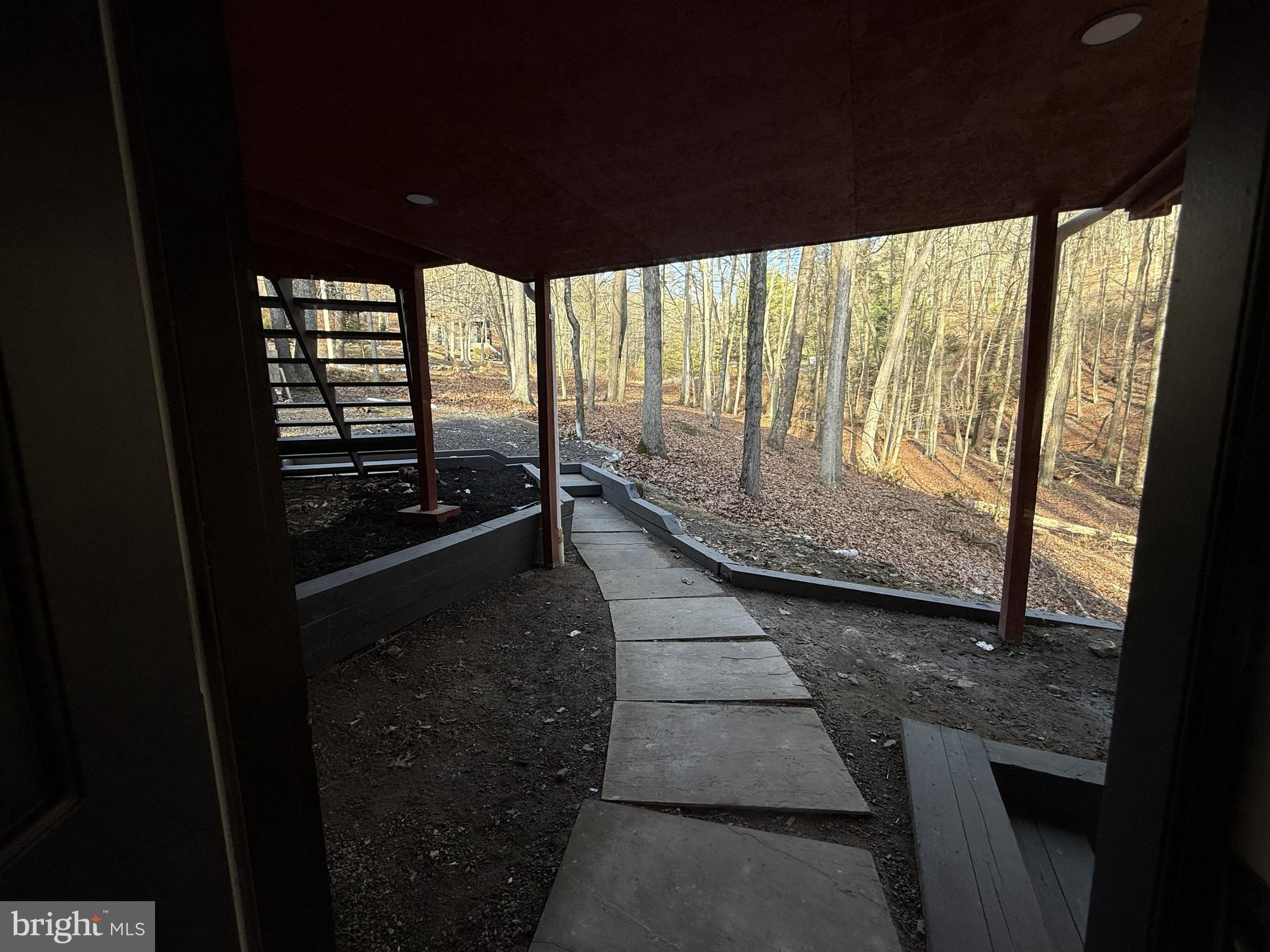 SAW CREEK ESTATES - Residential