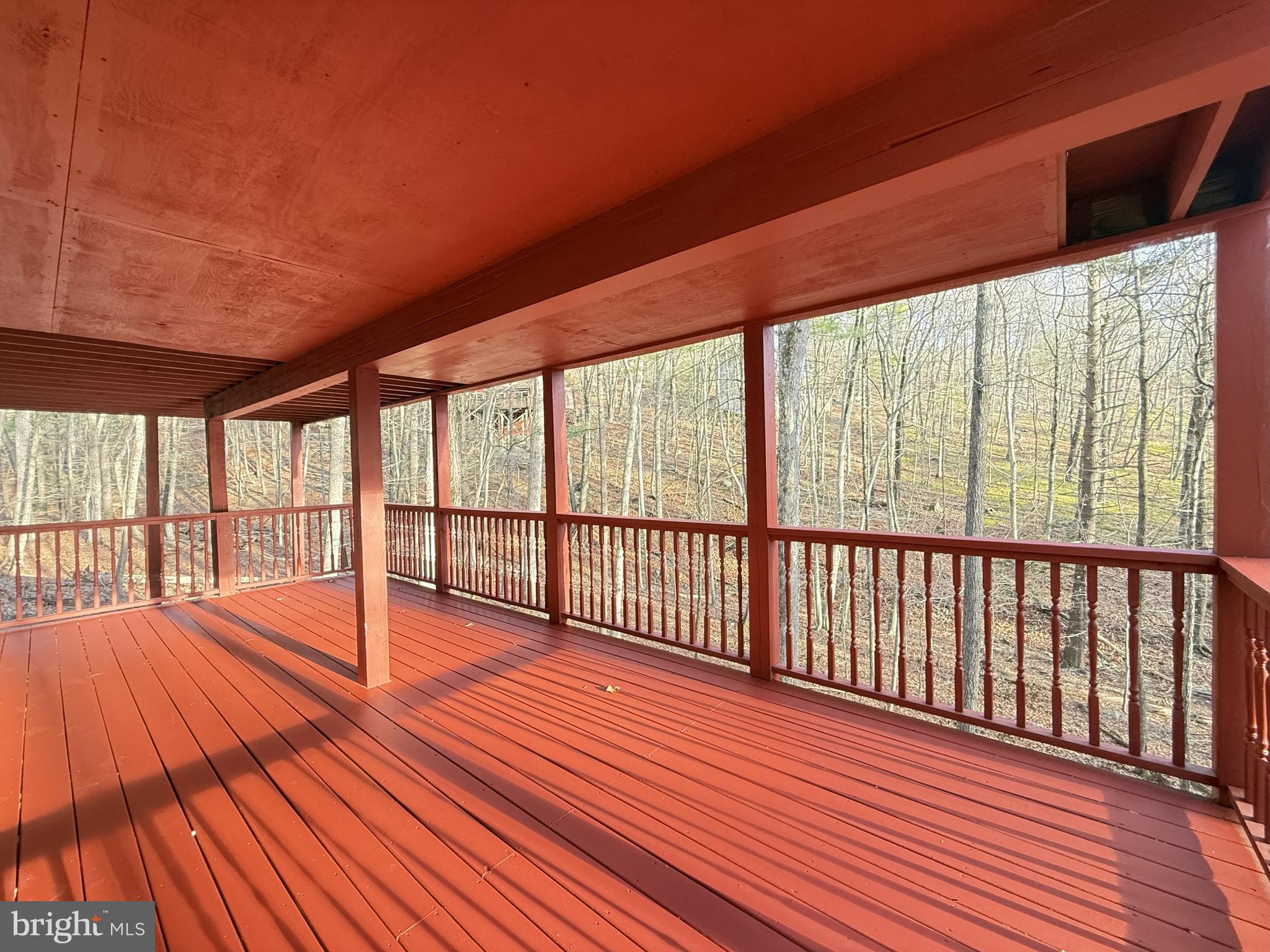 SAW CREEK ESTATES - Residential