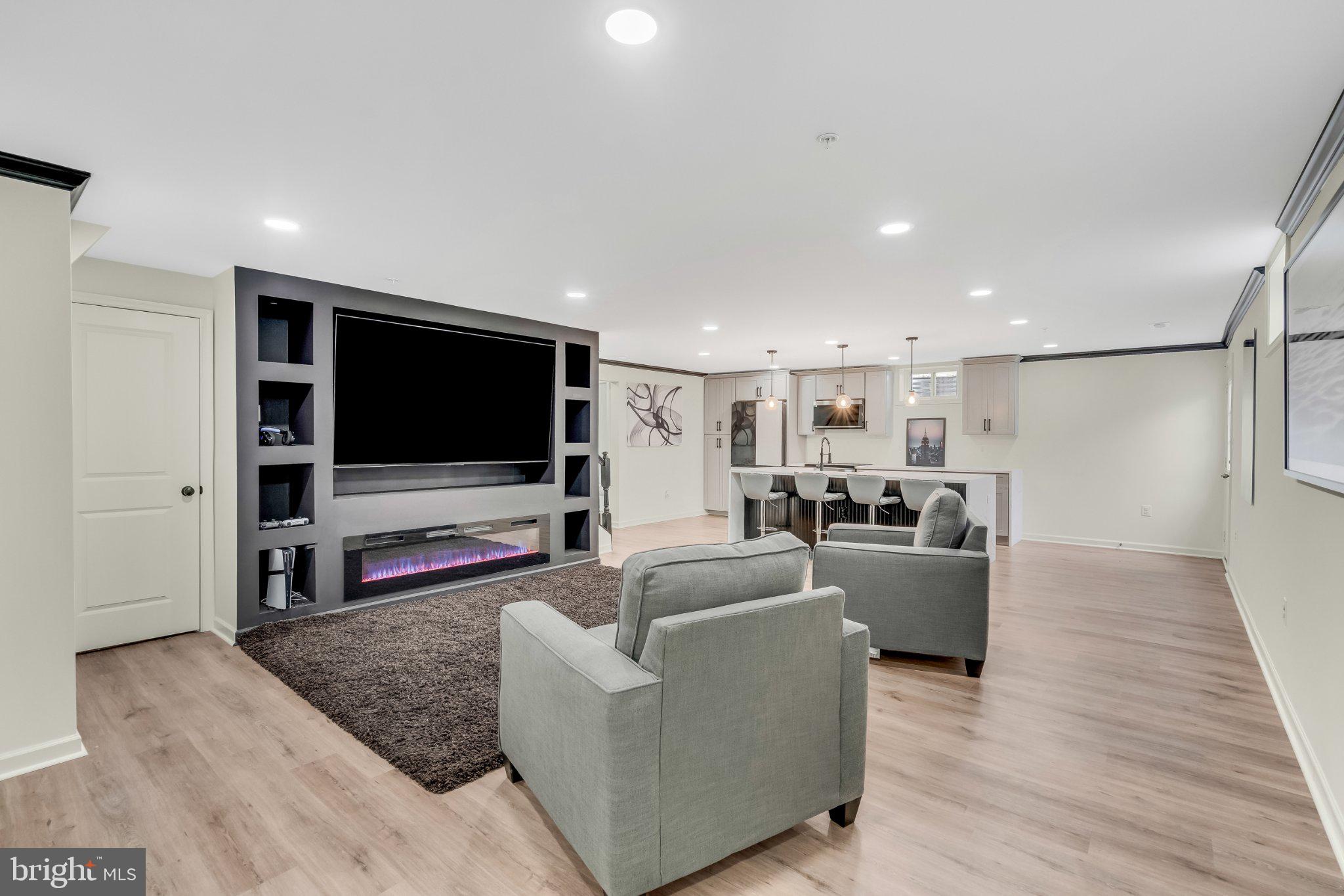 WESTFIELDS - Residential