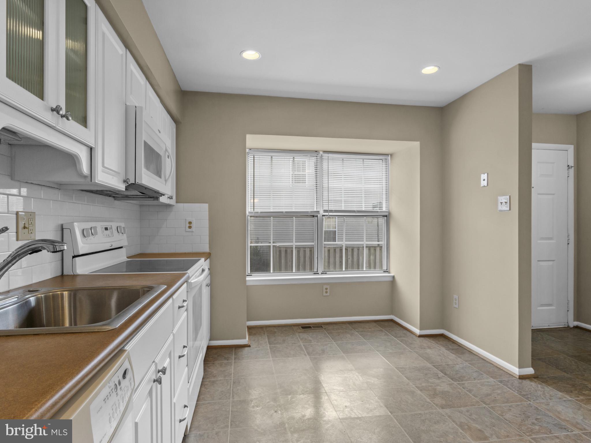 ASHFORD - Residential