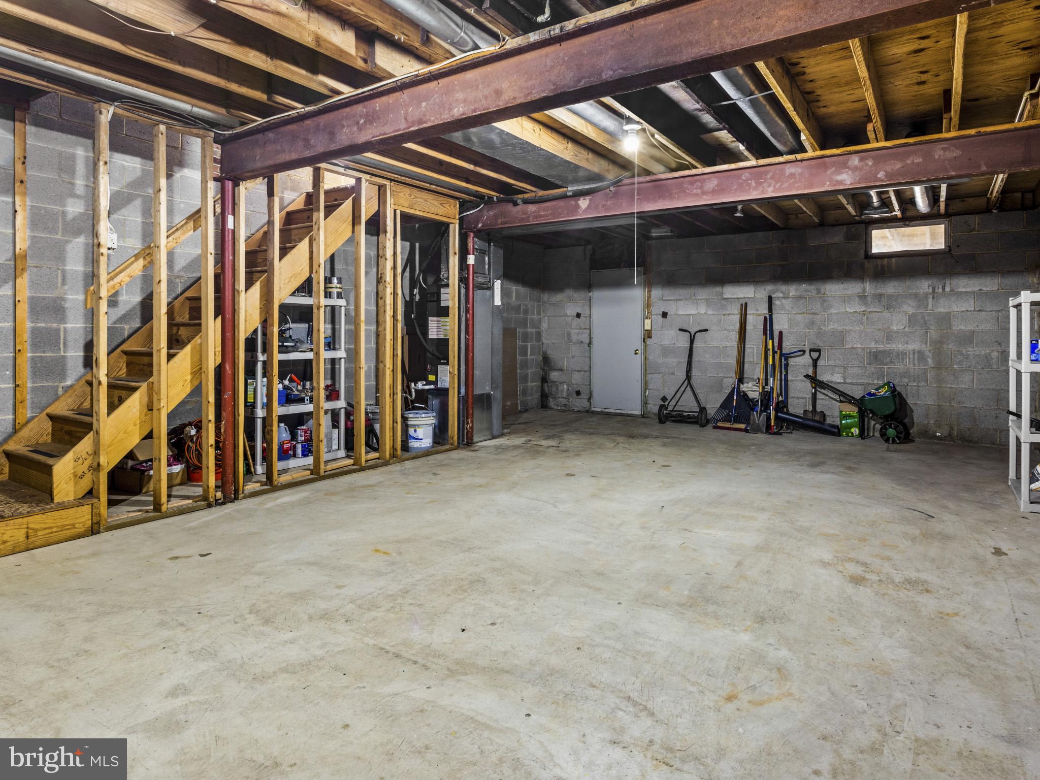 ASHFORD - Residential