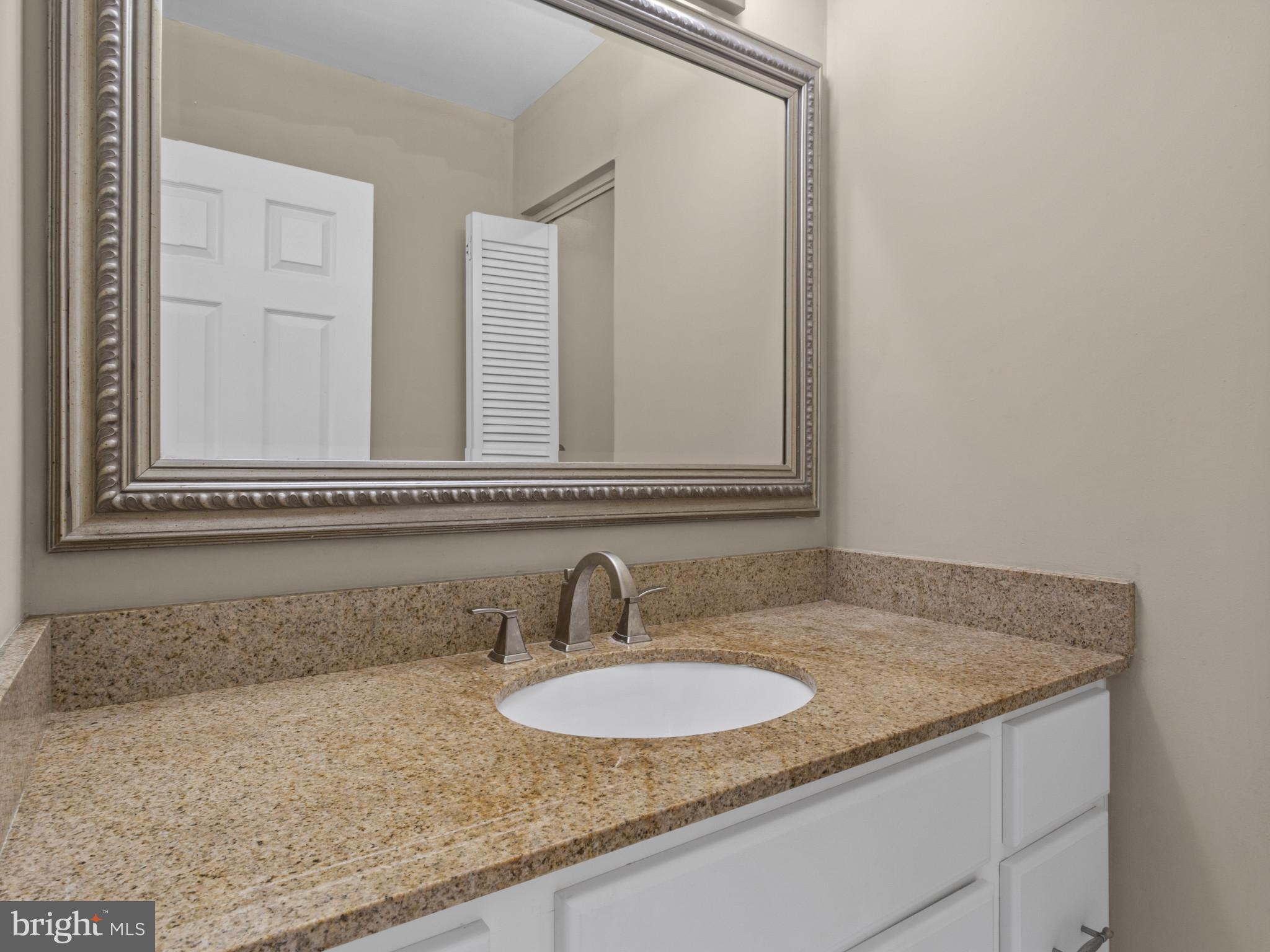 ASHFORD - Residential