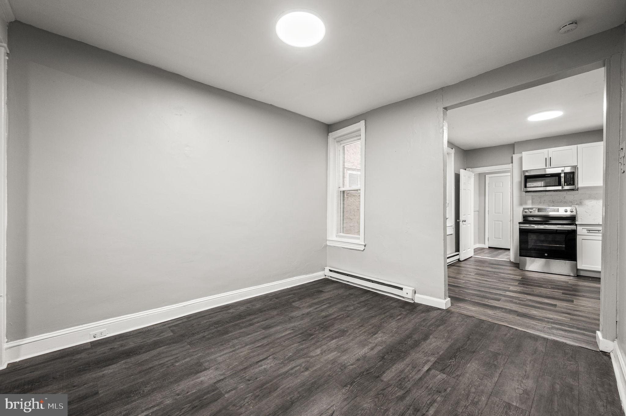 PORT RICHMOND - Residential