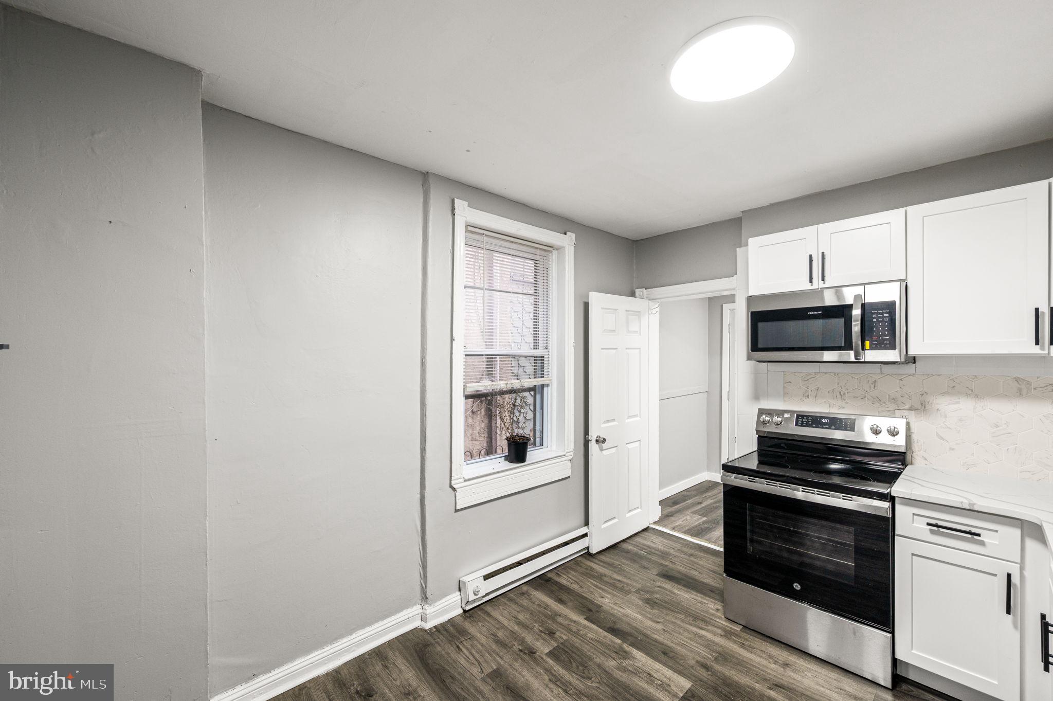 PORT RICHMOND - Residential