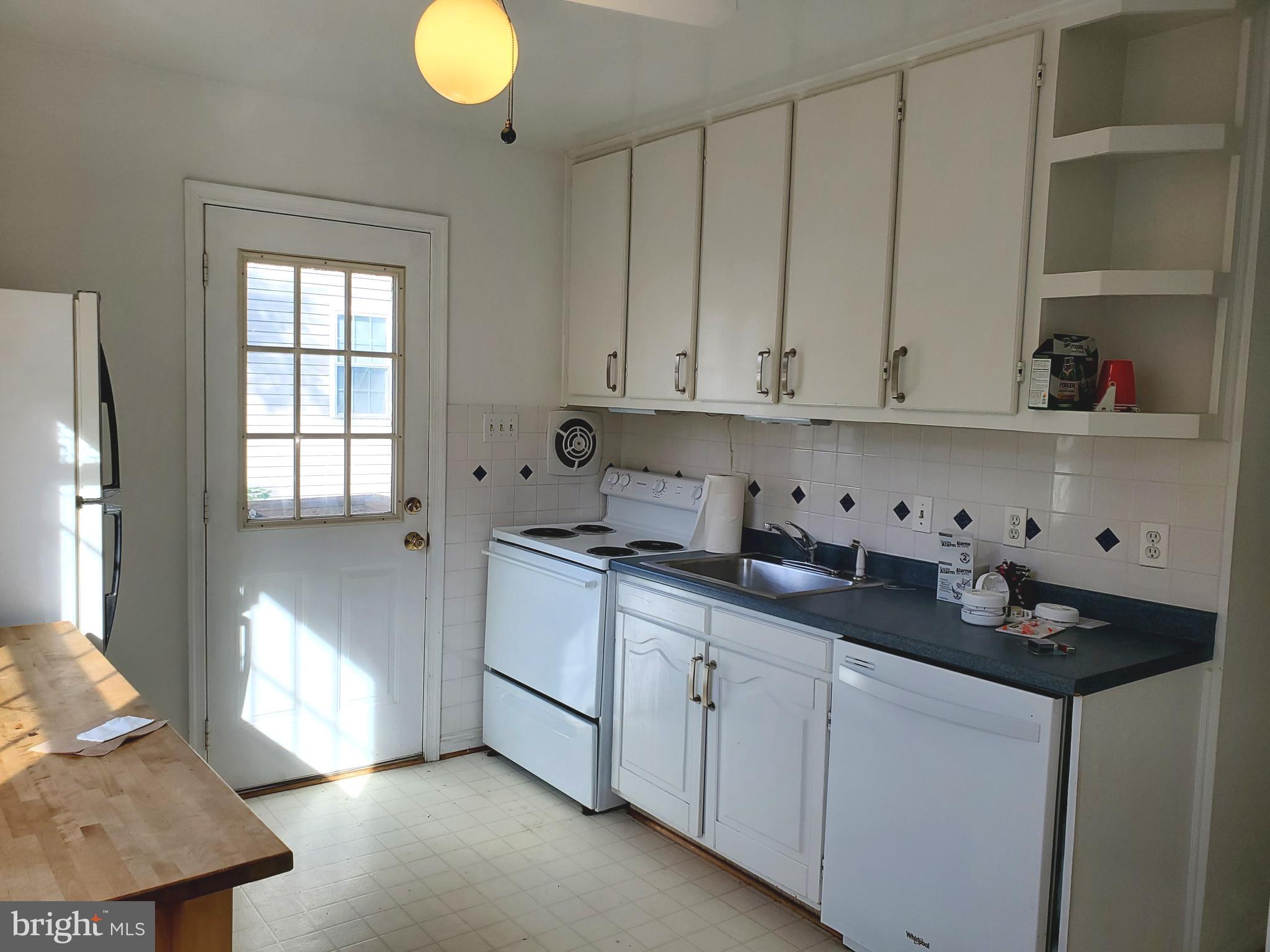 WILLIAMS WESTMORE - Residential Lease