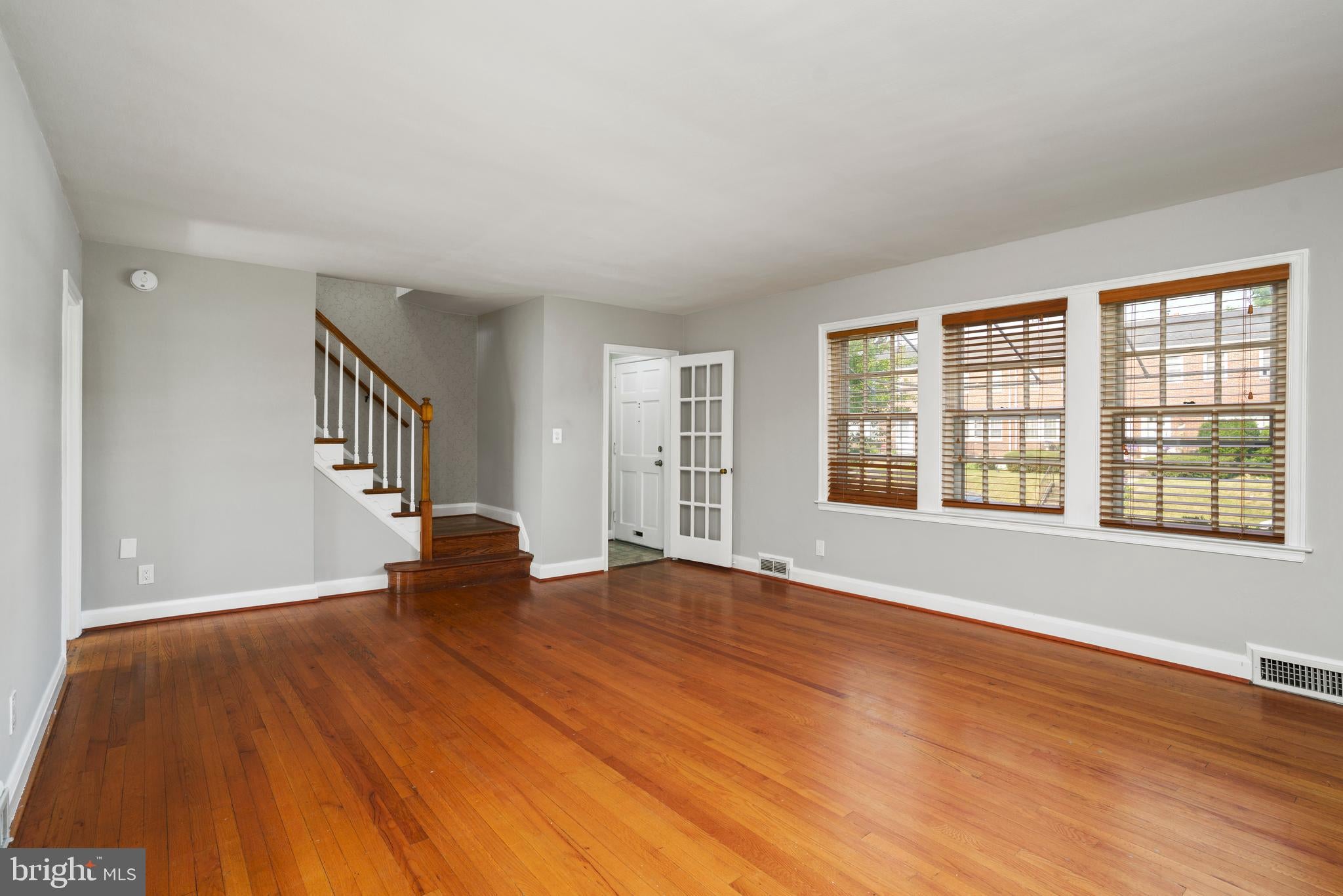1738 GLEN RIDGE ROAD