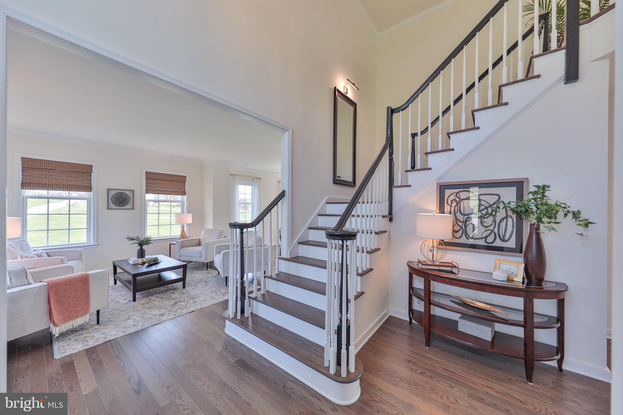 7300 MOUNT VERNON DRIVE