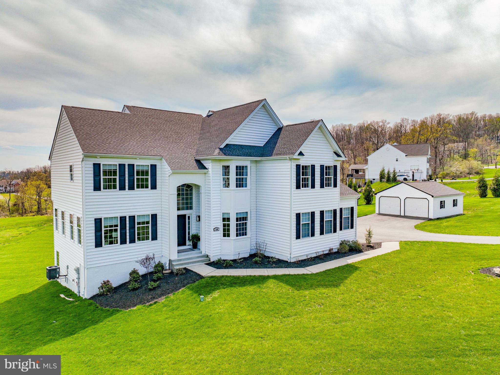 7300 MOUNT VERNON DRIVE