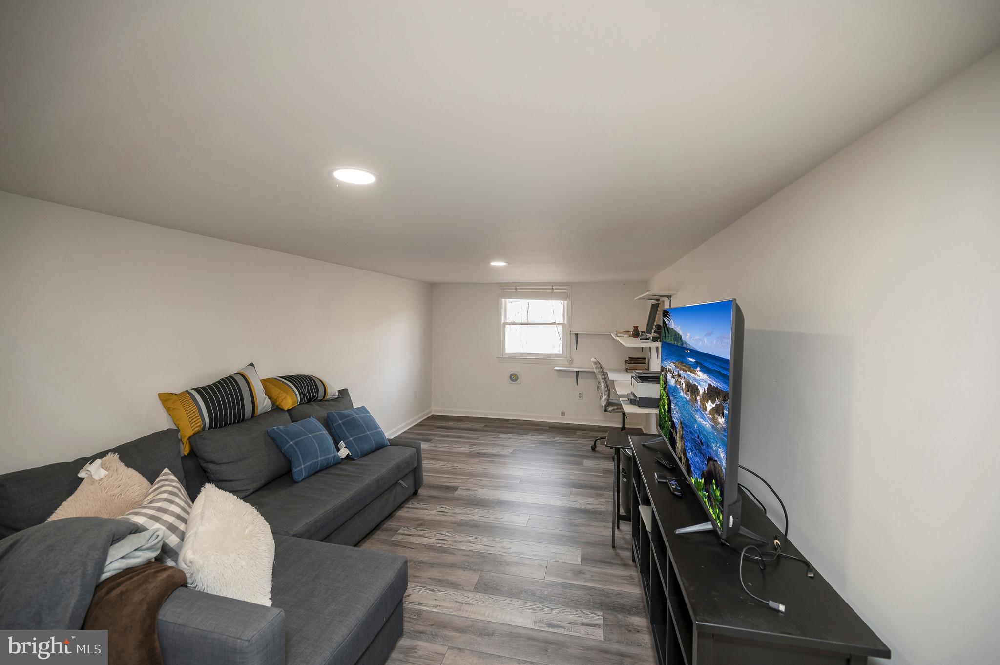 LAKE OF THE WOODS - Residential