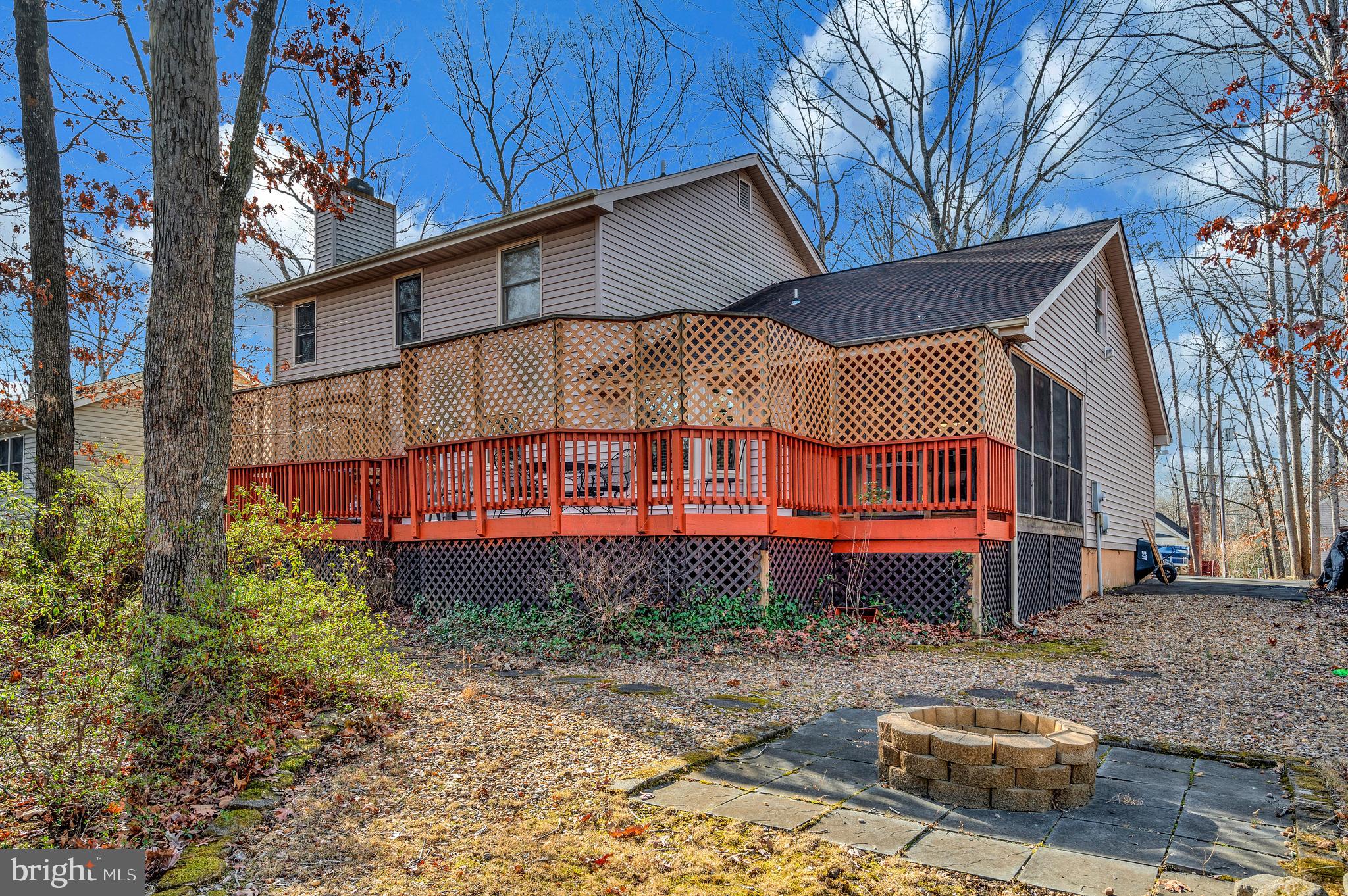 LAKE OF THE WOODS - Residential