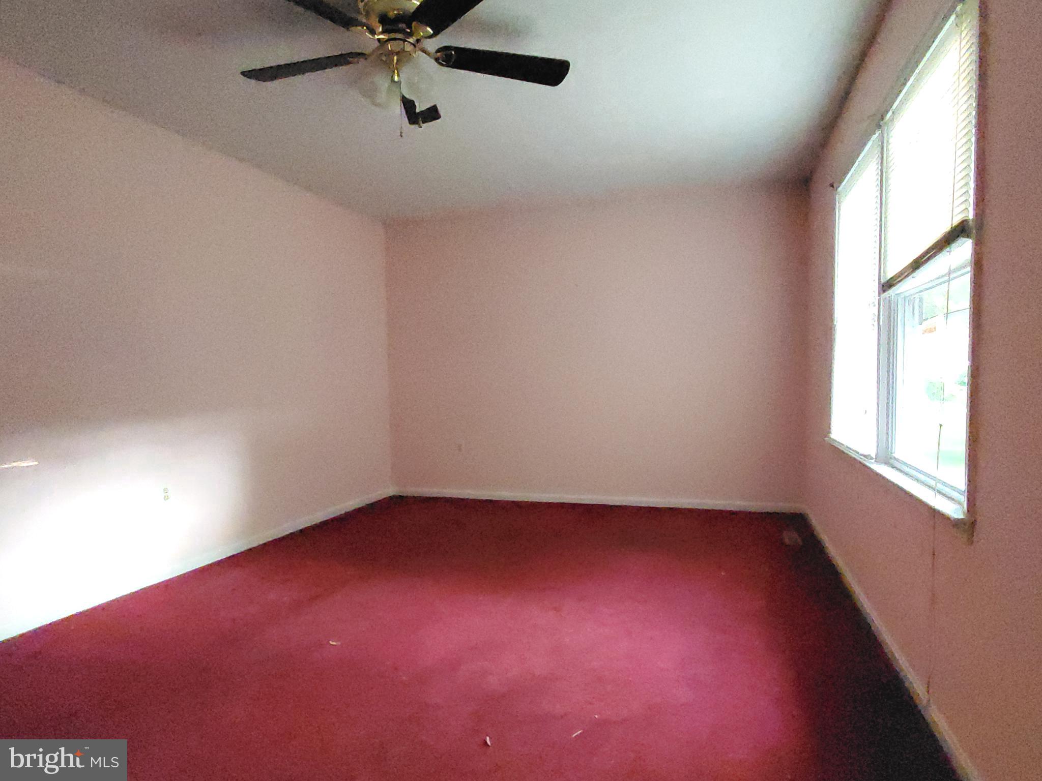 CLIFFTON ON THE POTOMAC - Residential