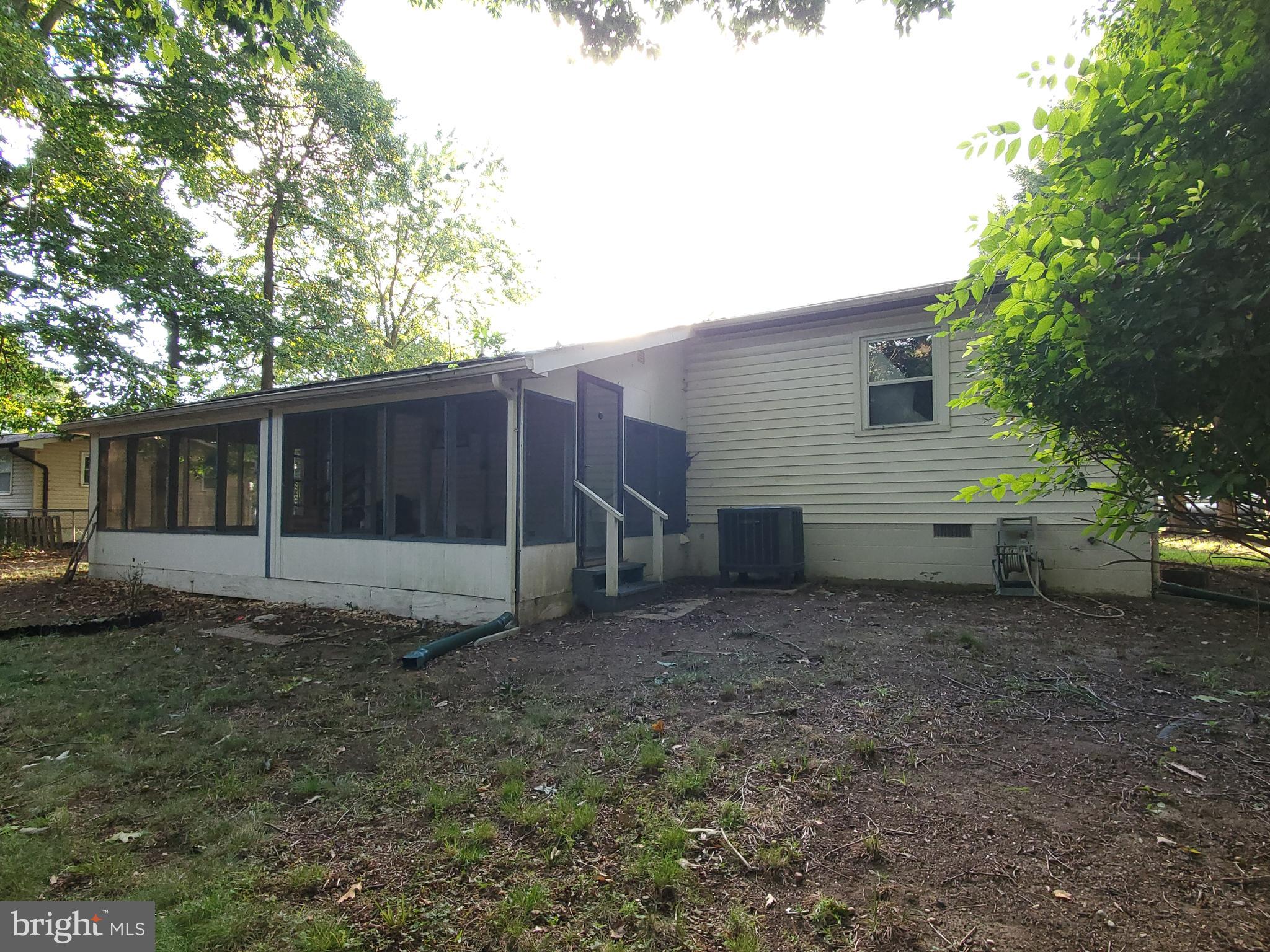 CLIFFTON ON THE POTOMAC - Residential