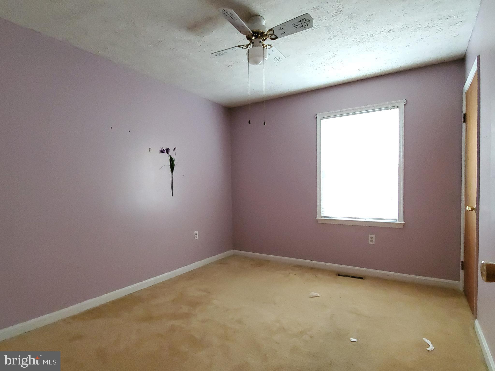 CLIFFTON ON THE POTOMAC - Residential