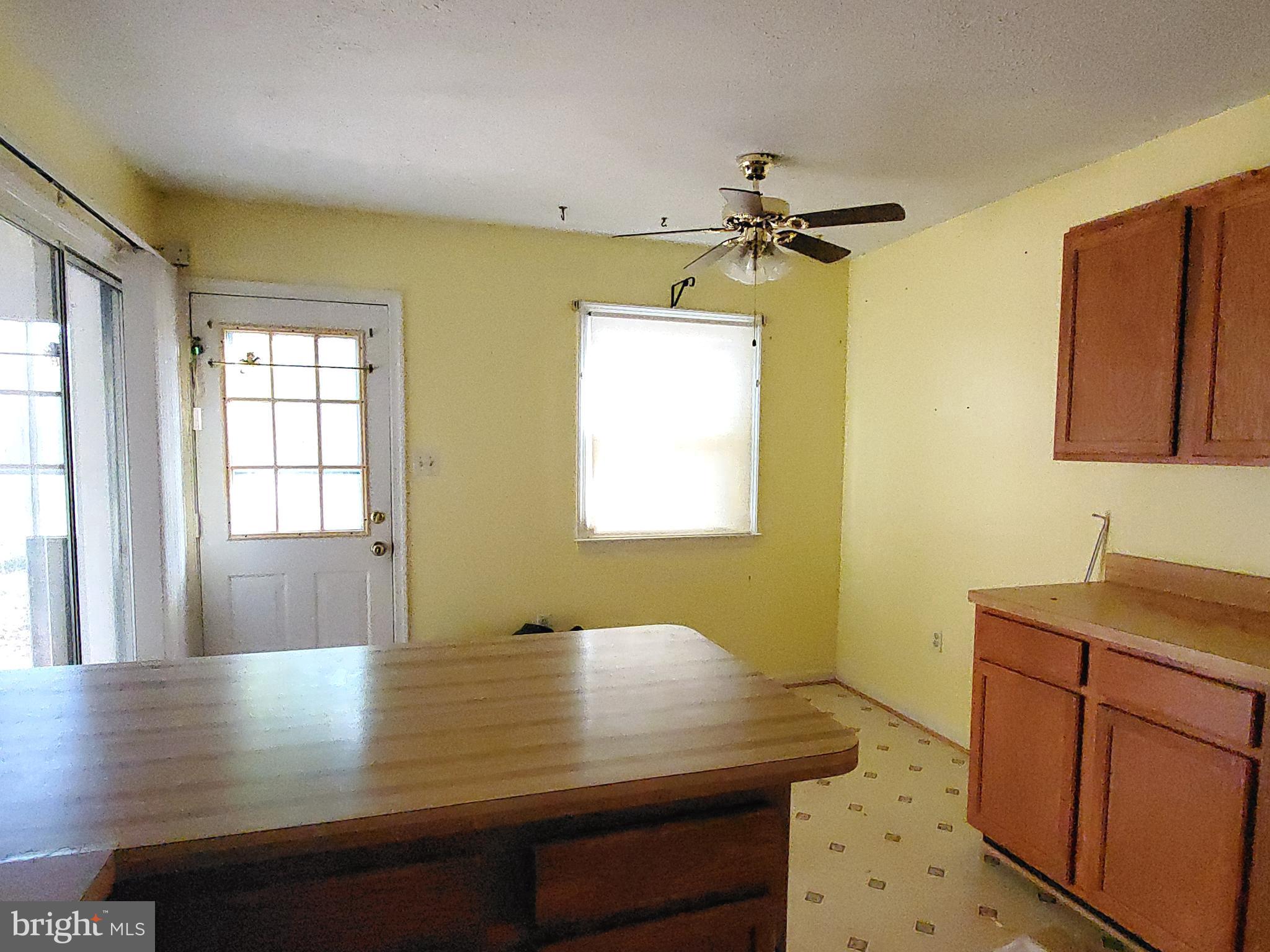 CLIFFTON ON THE POTOMAC - Residential