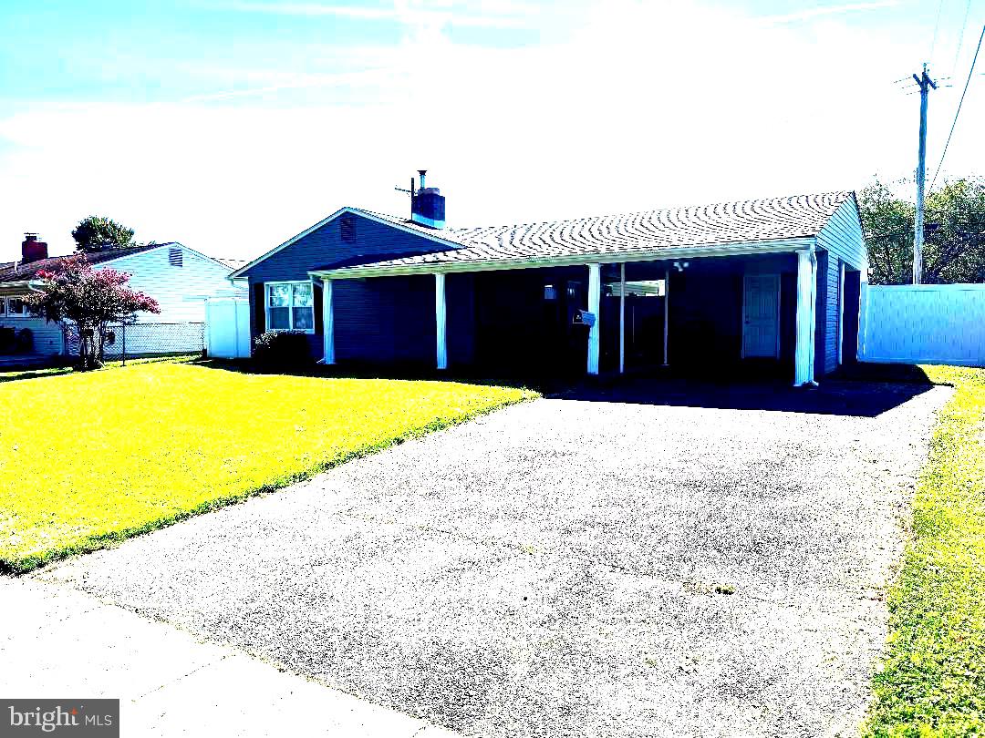36 FOREST LANE