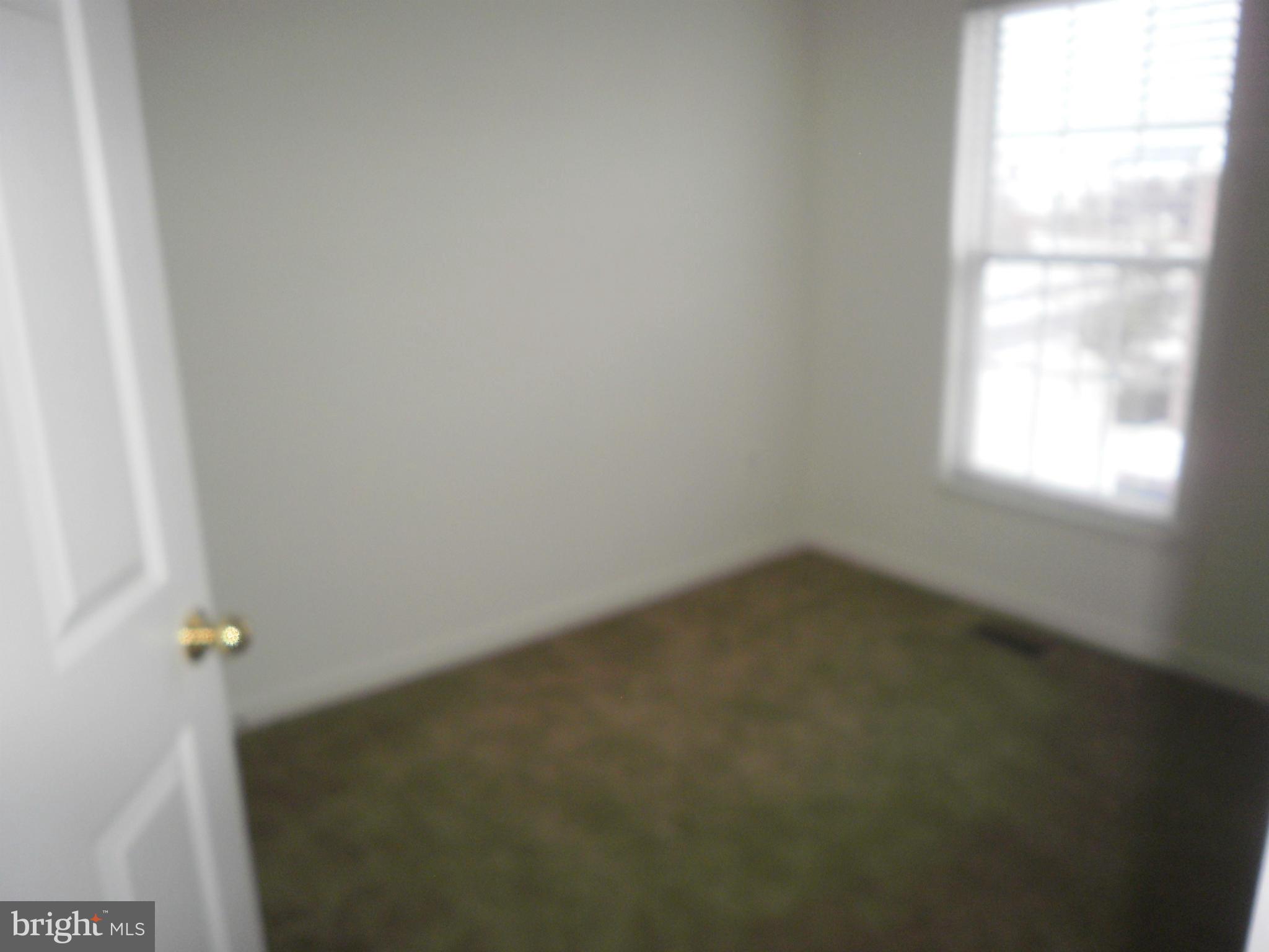 NORTH CROSSING - Residential Lease