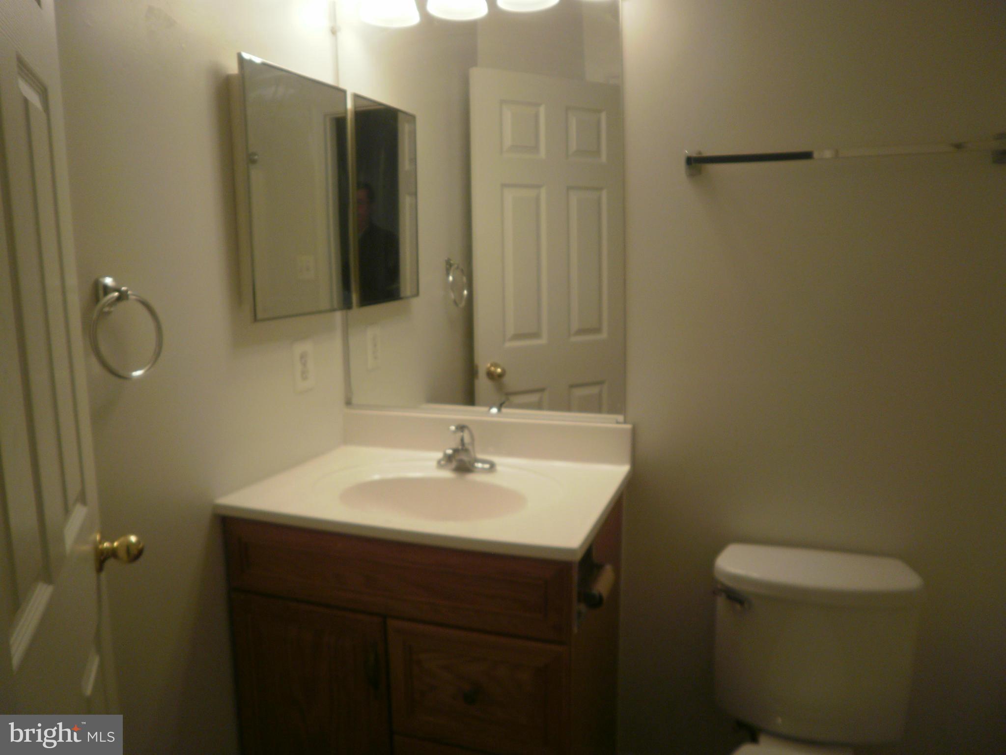 NORTH CROSSING - Residential Lease