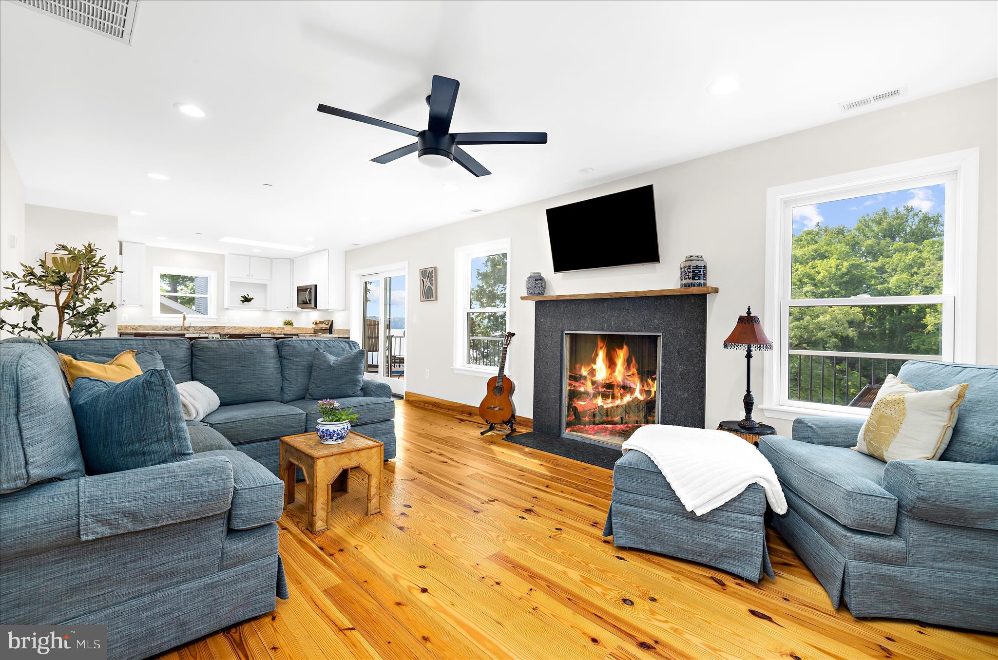 HERALD HARBOR - Residential