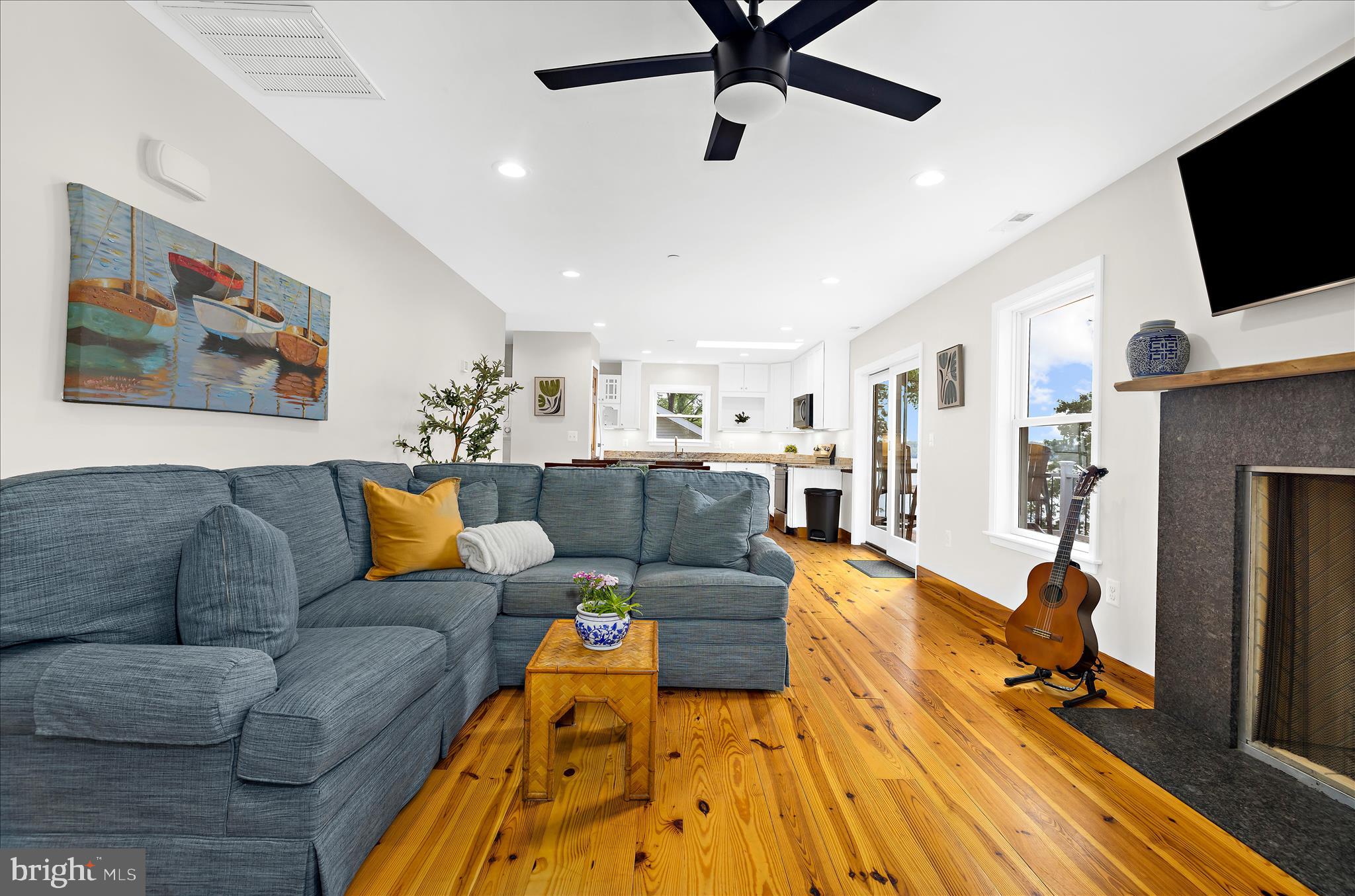 HERALD HARBOR - Residential