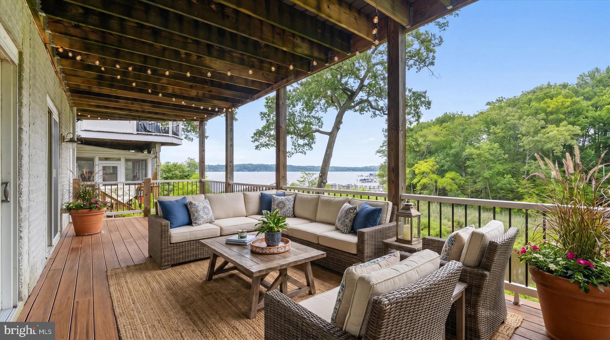 HERALD HARBOR - Residential